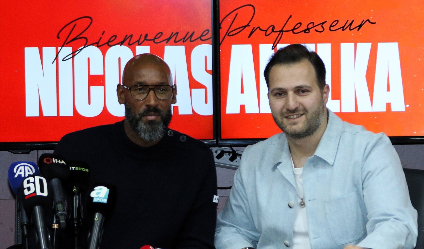 Nicolas Anelka, Ümraniyespor'dan ayrıldığını açıkladı