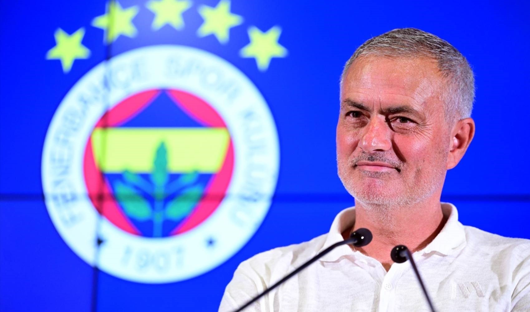 Fenerbahçe anlaştı, Mourinho bekleyin dedi: Takıma bir Faslı daha katılabilir