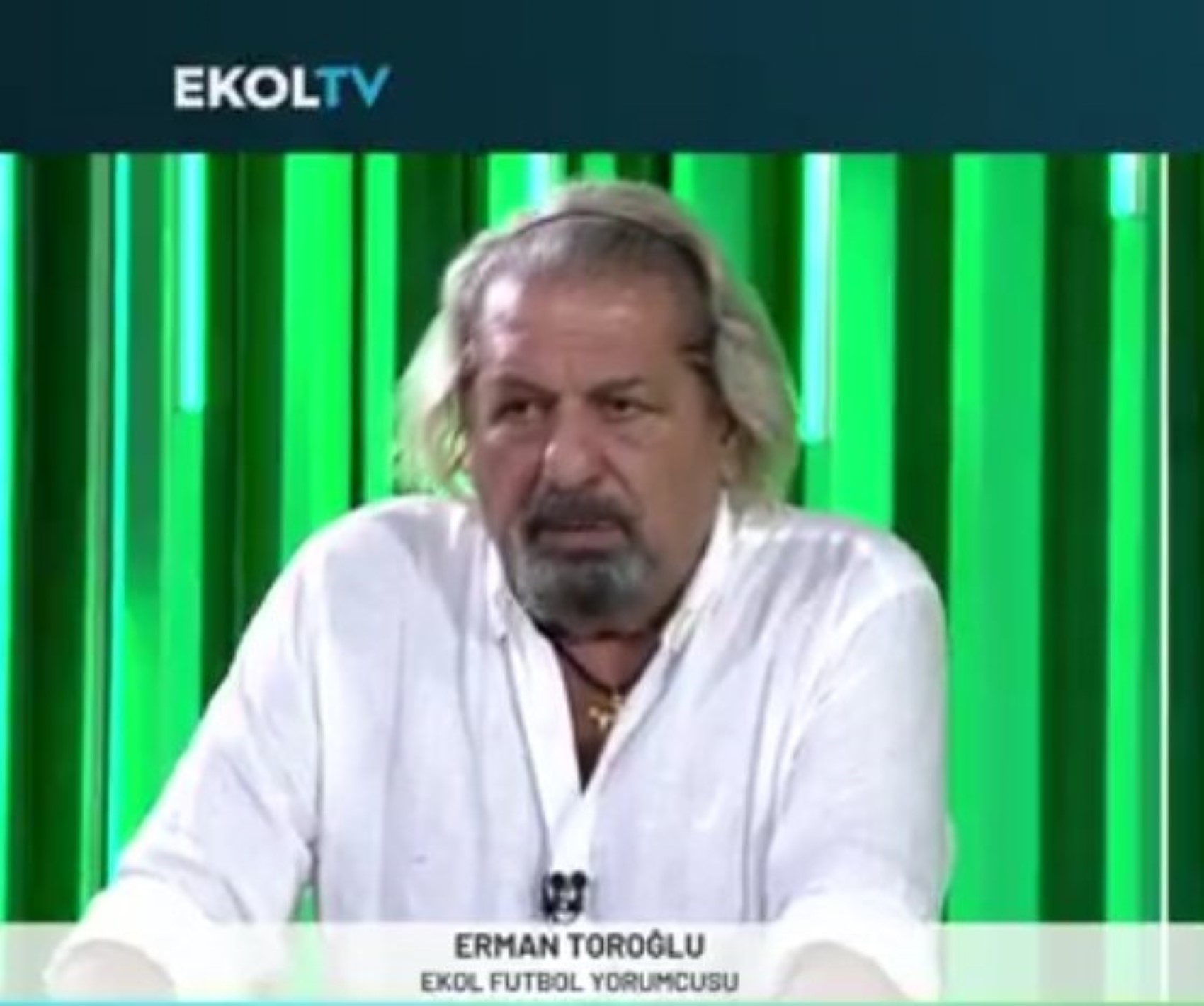 İmajını değiştiren Erman Toroğlu sosyal medyada gündem oldu