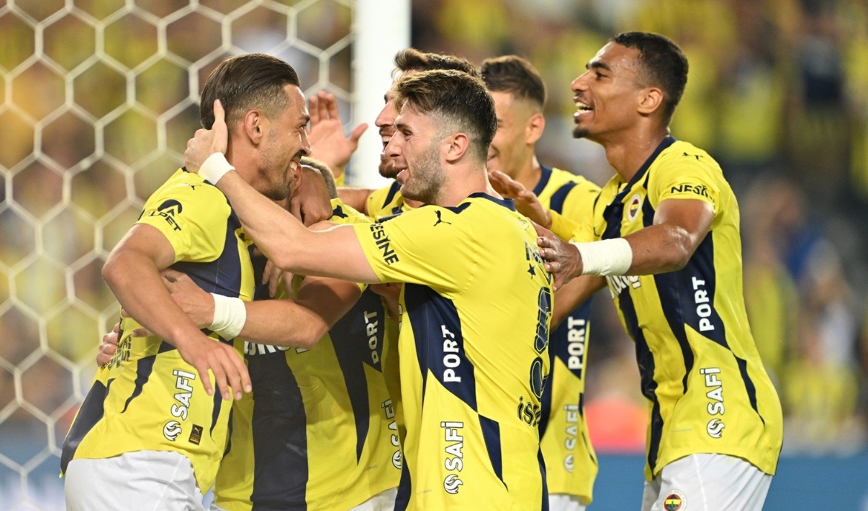 Spor yazarları Fenerbahçe- Adana Demirspor karşılaşmasını değerlendirdi