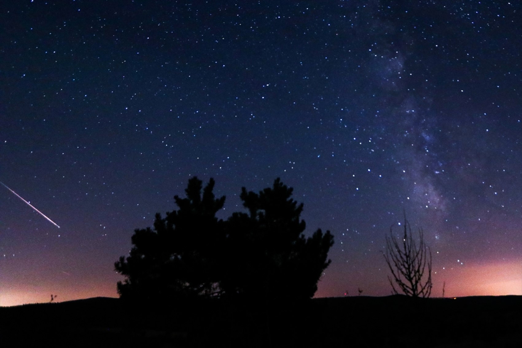 Yurdun dört bir yanından meteor yağmuru fotoğrafları: Yüzlerce kişi gökyüzünü izledi