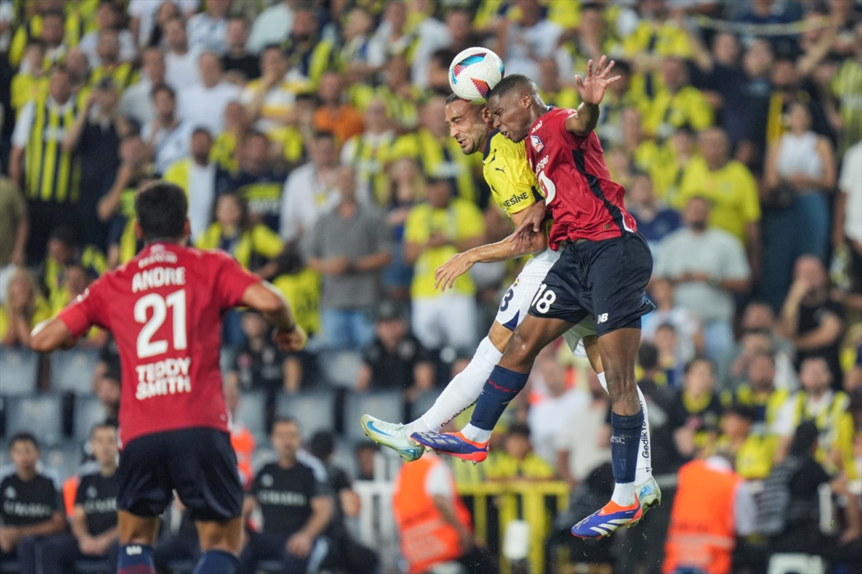 Fenerbahçe UEFA Avrupa Ligi'nde kimlerle karşılaşacak? İşte yeni sistem...