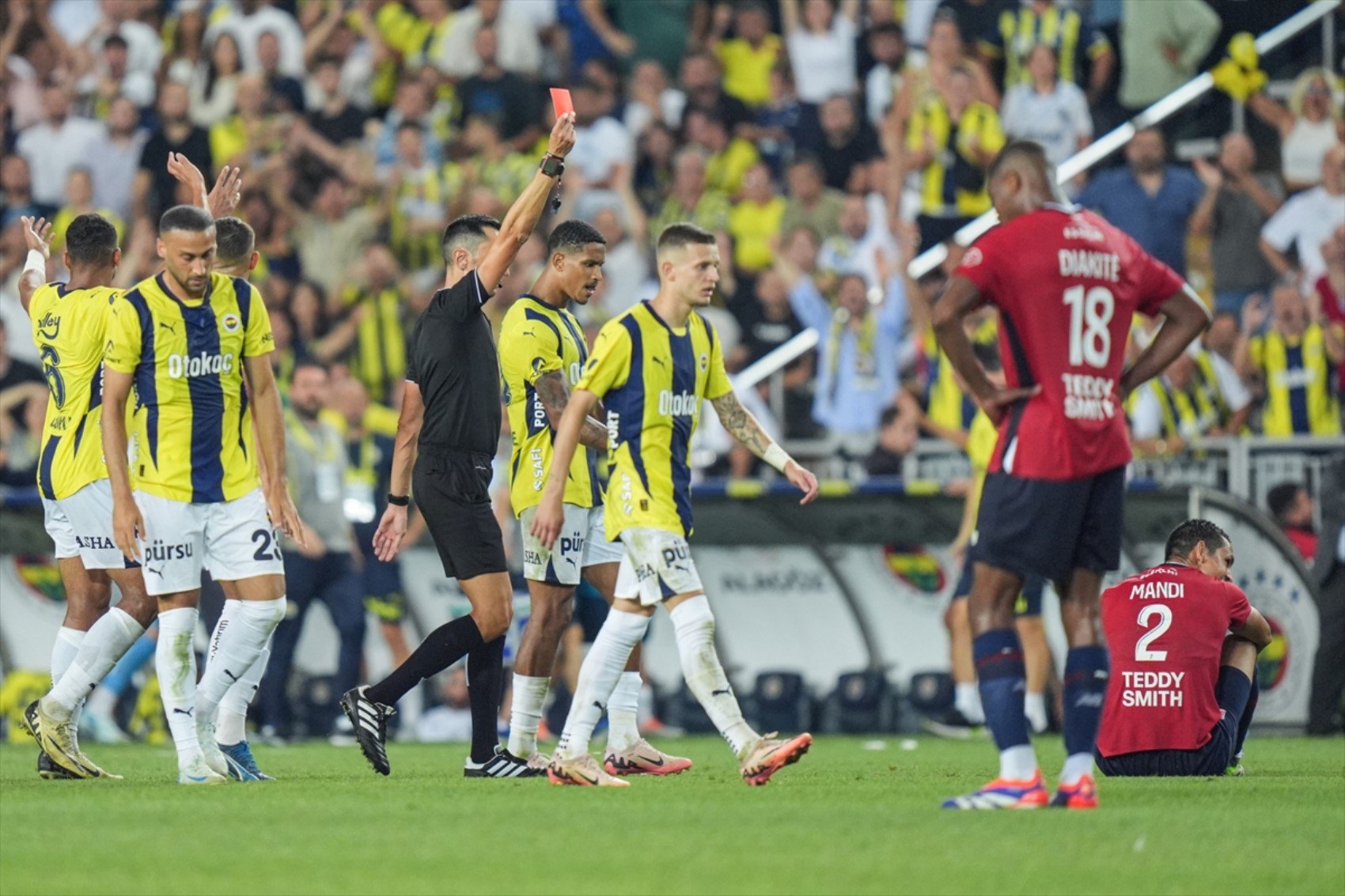 Fenerbahçe UEFA Avrupa Ligi'nde kimlerle karşılaşacak? İşte yeni sistem...