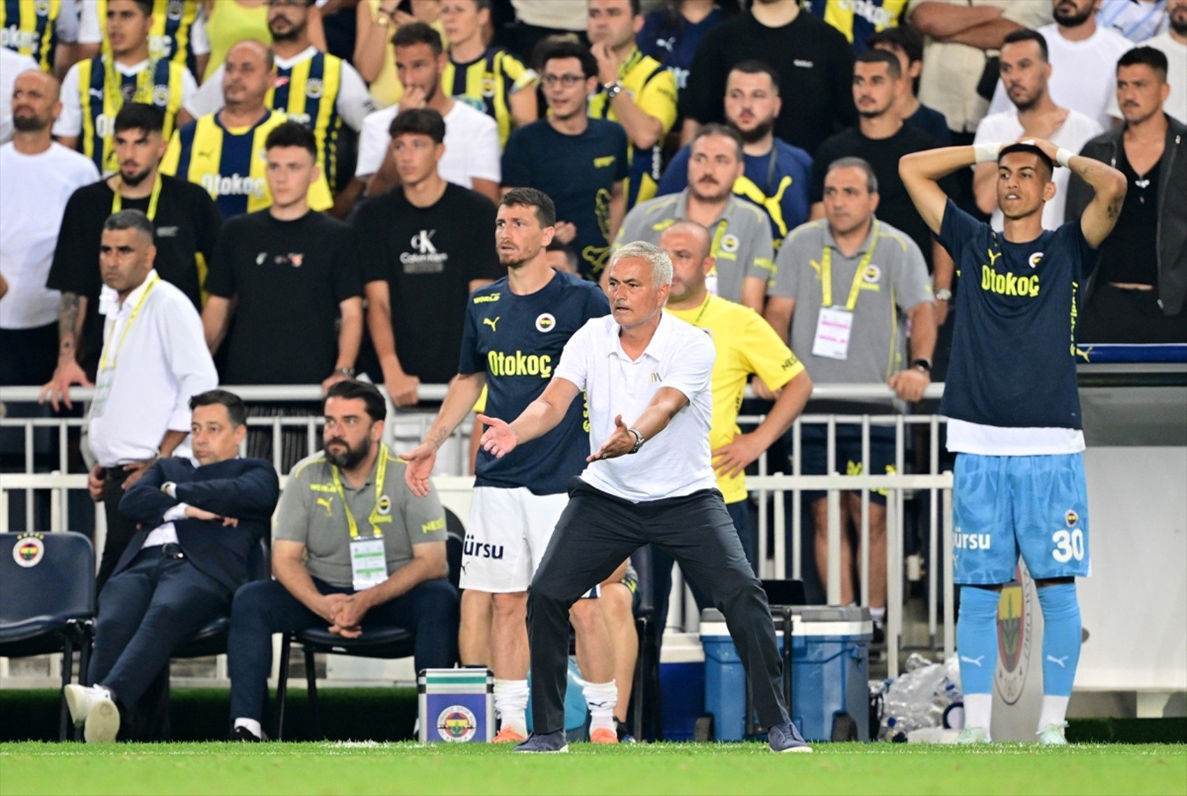 Fenerbahçe UEFA Avrupa Ligi'nde kimlerle karşılaşacak? İşte yeni sistem...