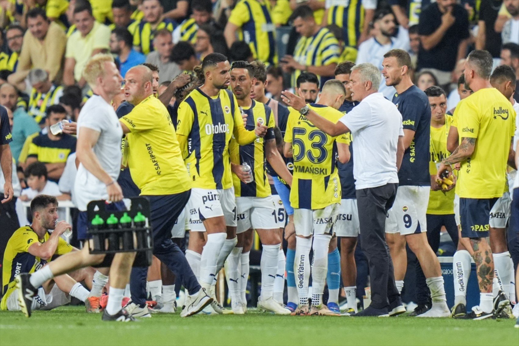 Fenerbahçe UEFA Avrupa Ligi'nde kimlerle karşılaşacak? İşte yeni sistem...