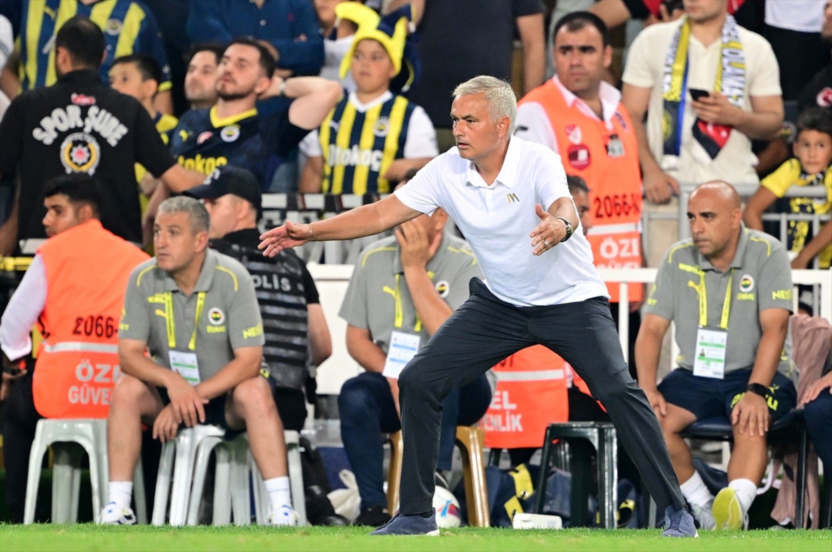 Fenerbahçe UEFA Avrupa Ligi'nde kimlerle karşılaşacak? İşte yeni sistem...