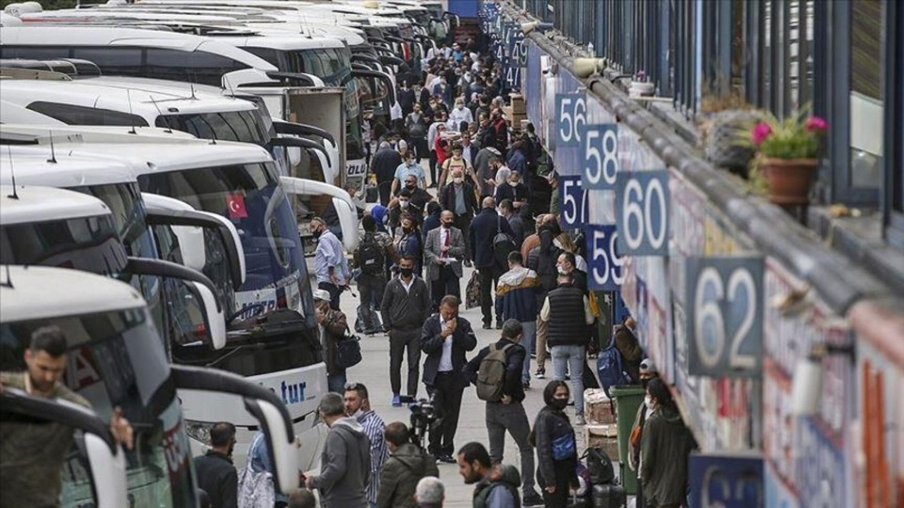 Türkiye'nin iç göç raporu açıklandı: En çok göç alan da veren de İstanbul