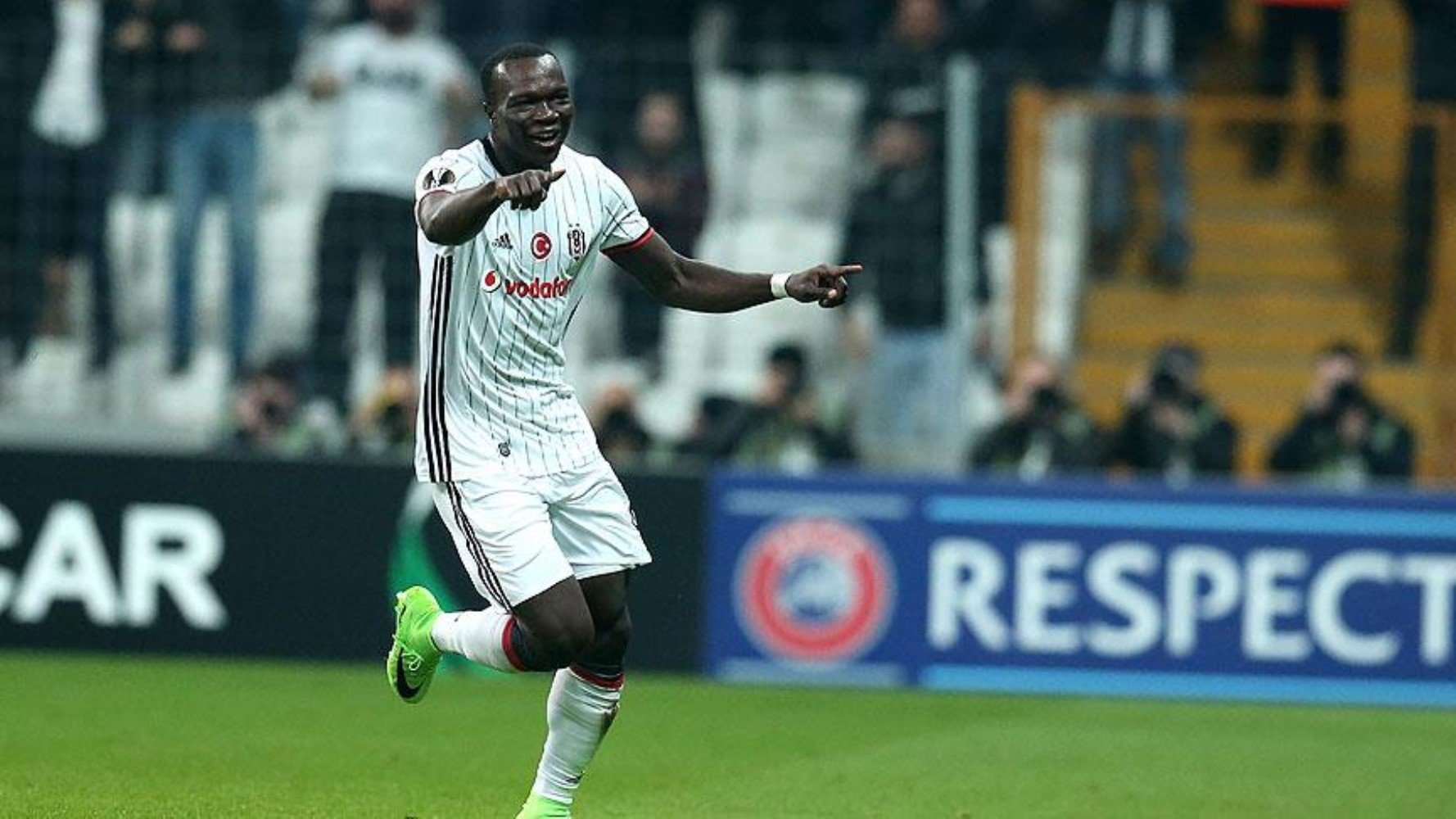 Gelen her teklifi geri çeviriyor: Beşiktaş'ta Aboubakar krizi