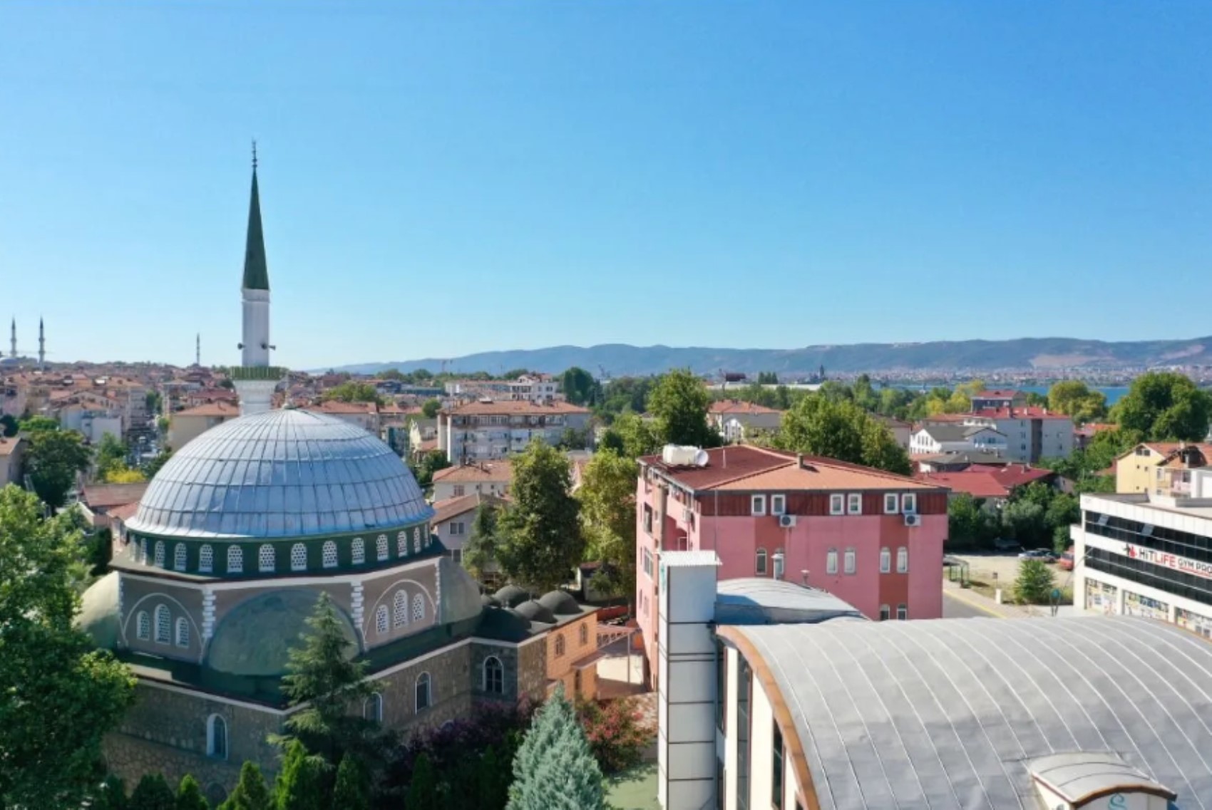 Türkiye'yi sarsan büyük felaket 17 Ağustos'un 25. yıl dönümü... Yıkılan yerlerin şimdiki hali nasıl