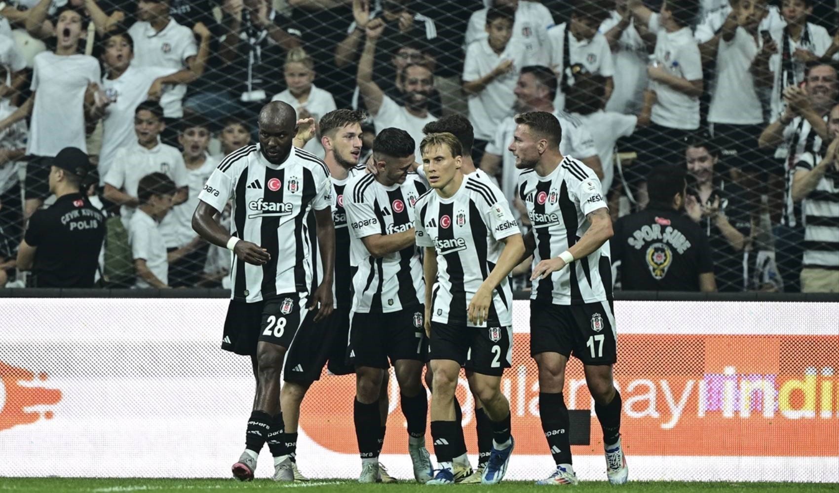 Beşiktaş Antalyaspor engelini aştı: Yoluna kayıpsız devam etti