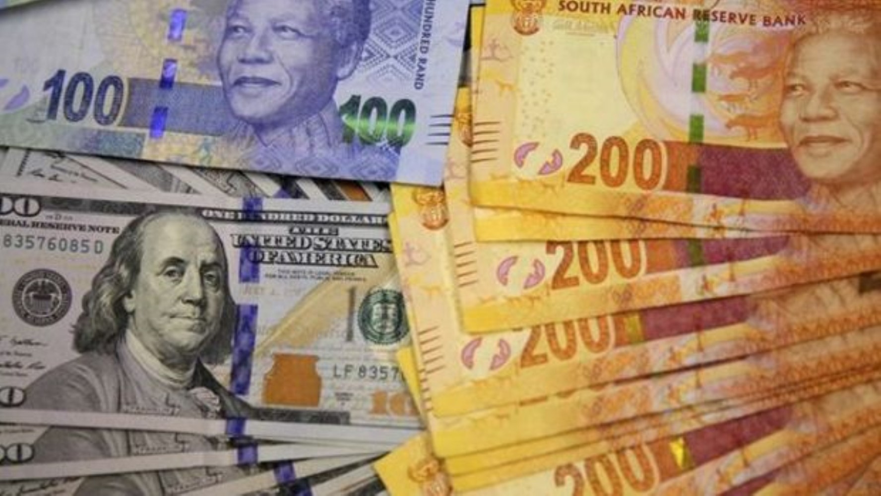 Il dollaro si indebolisce, le valute dei mercati emergenti guadagnano terreno