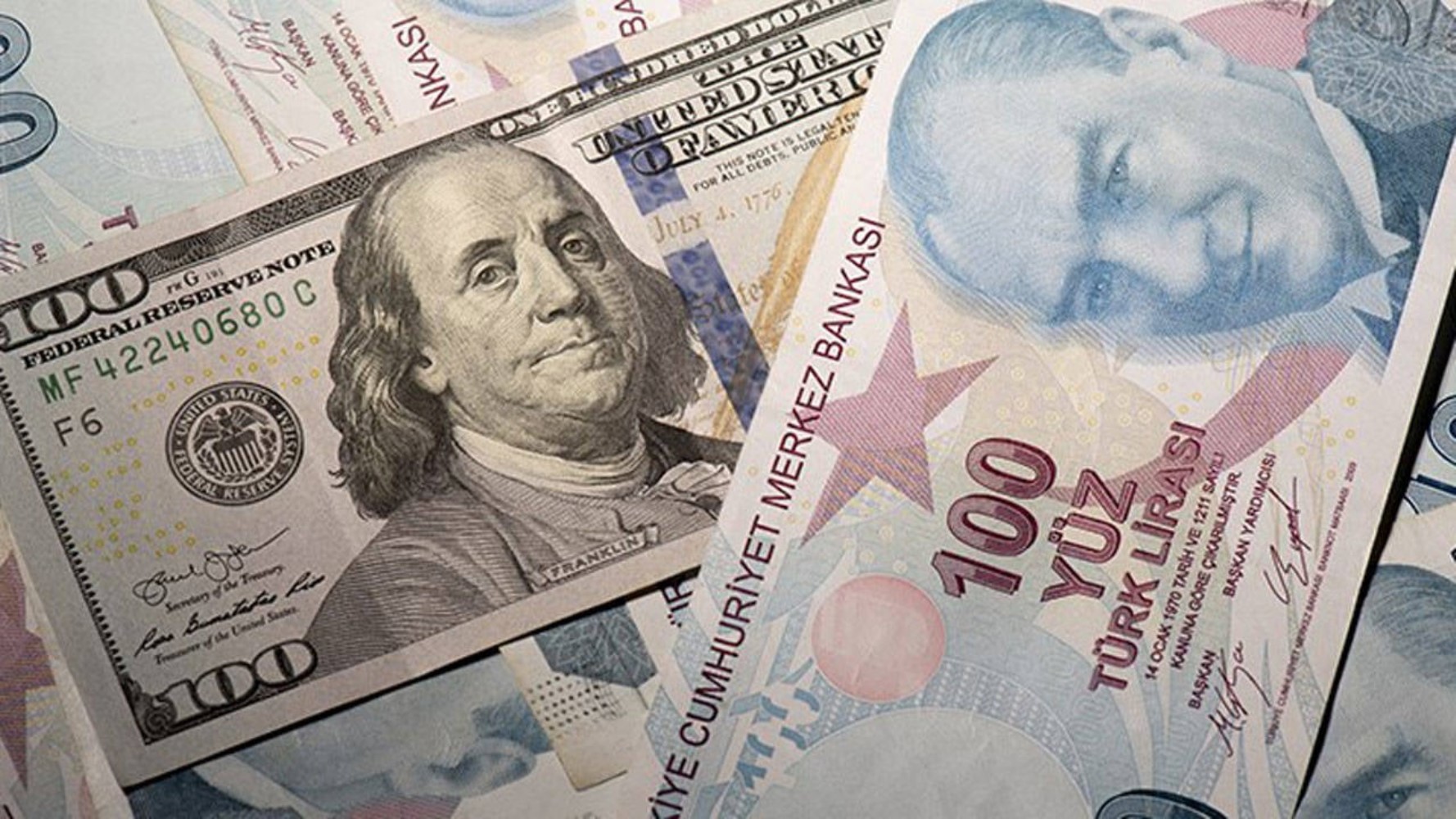 Il dollaro si indebolisce, le valute dei mercati emergenti guadagnano terreno