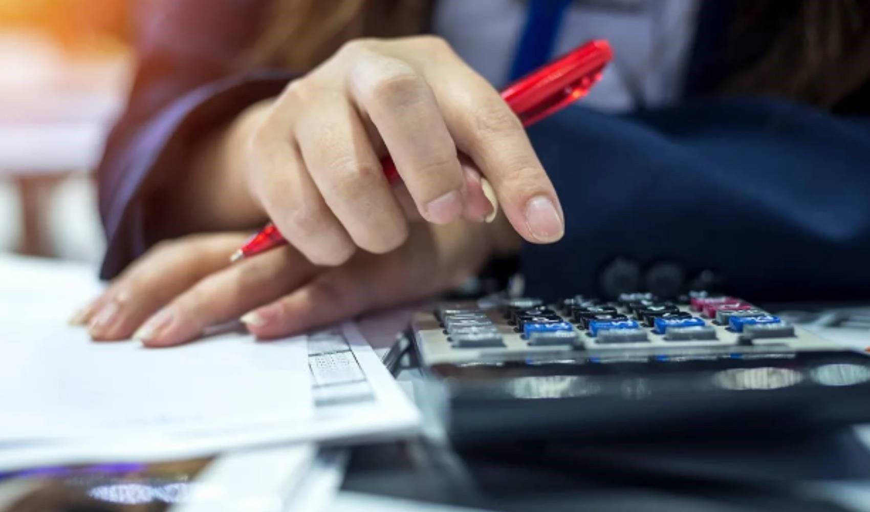 Dichiarazioni del ministro Şimşek sui controlli fiscali: inizia l'era della fiscalità elettronica