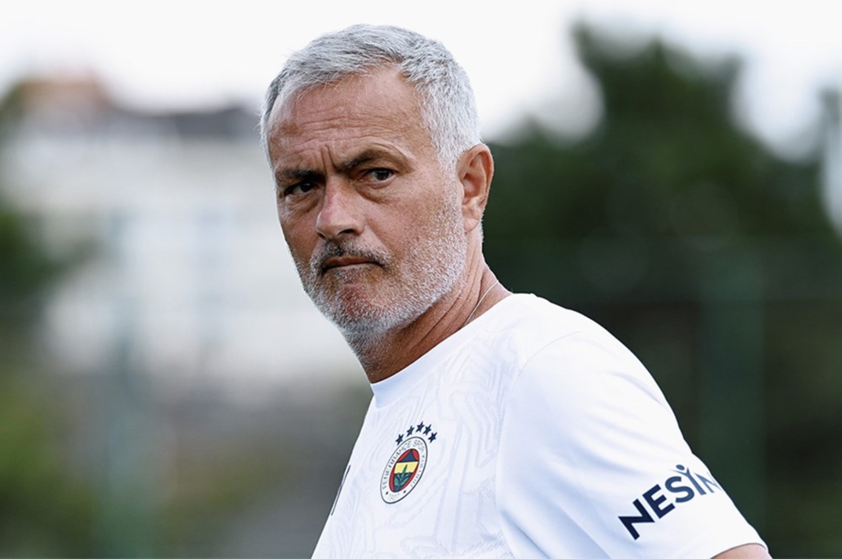 Mourinho 9 futbolcunun biletini kesti: Aralarında yeni transfer de var