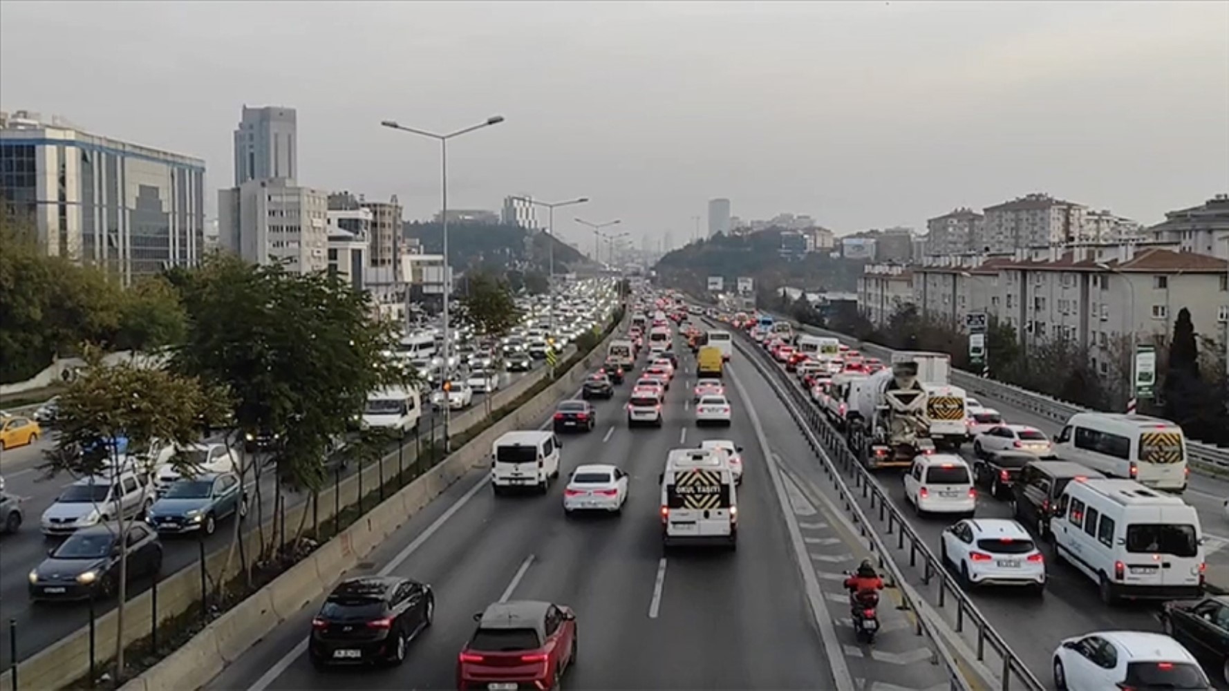 Galatasaray-Beşiktaş derbisi öncesinde İstanbul'da bazı yollar trafiğe kapatılacak