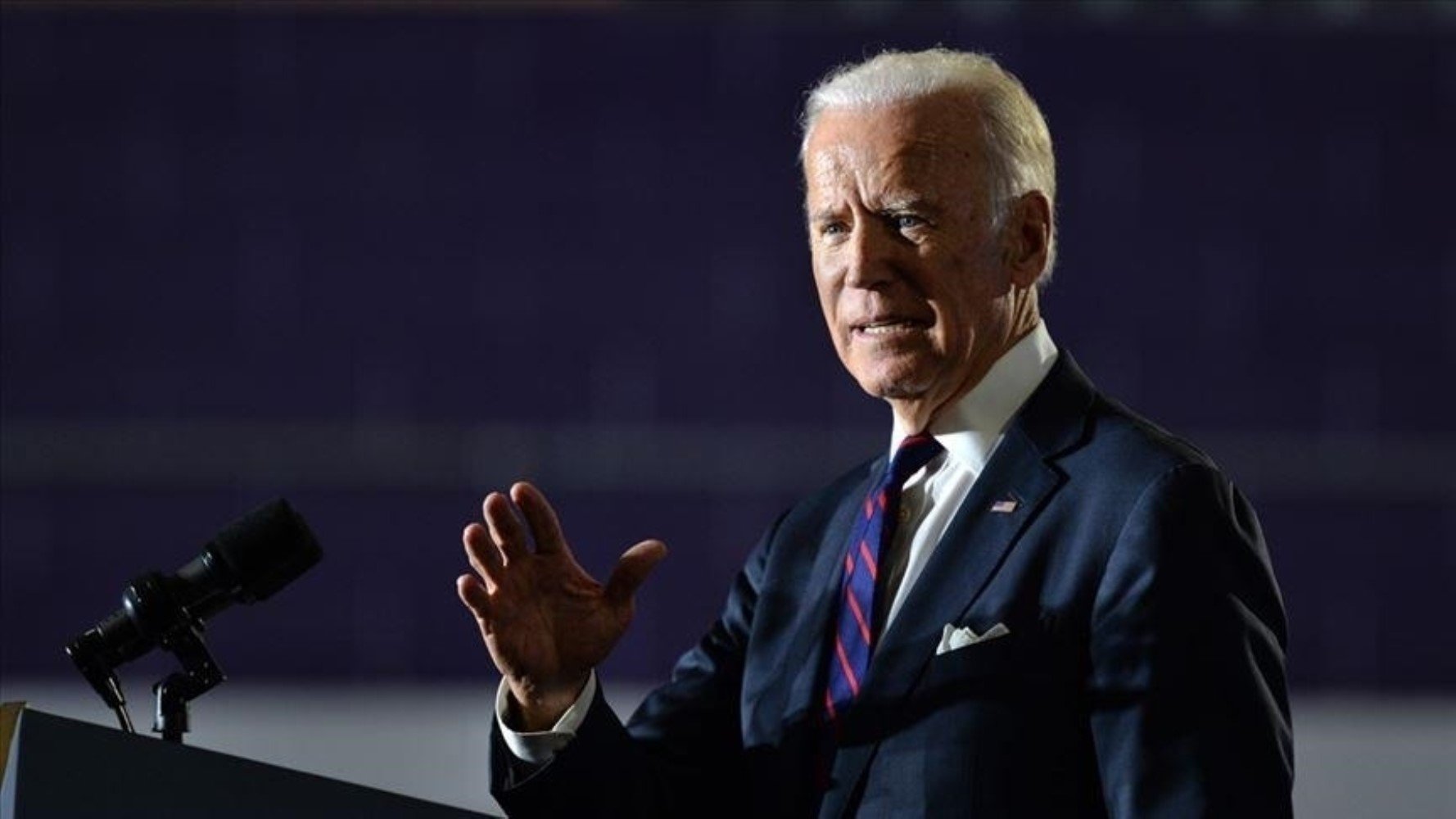 Joe Biden partisine gözyaşları içinde veda etti