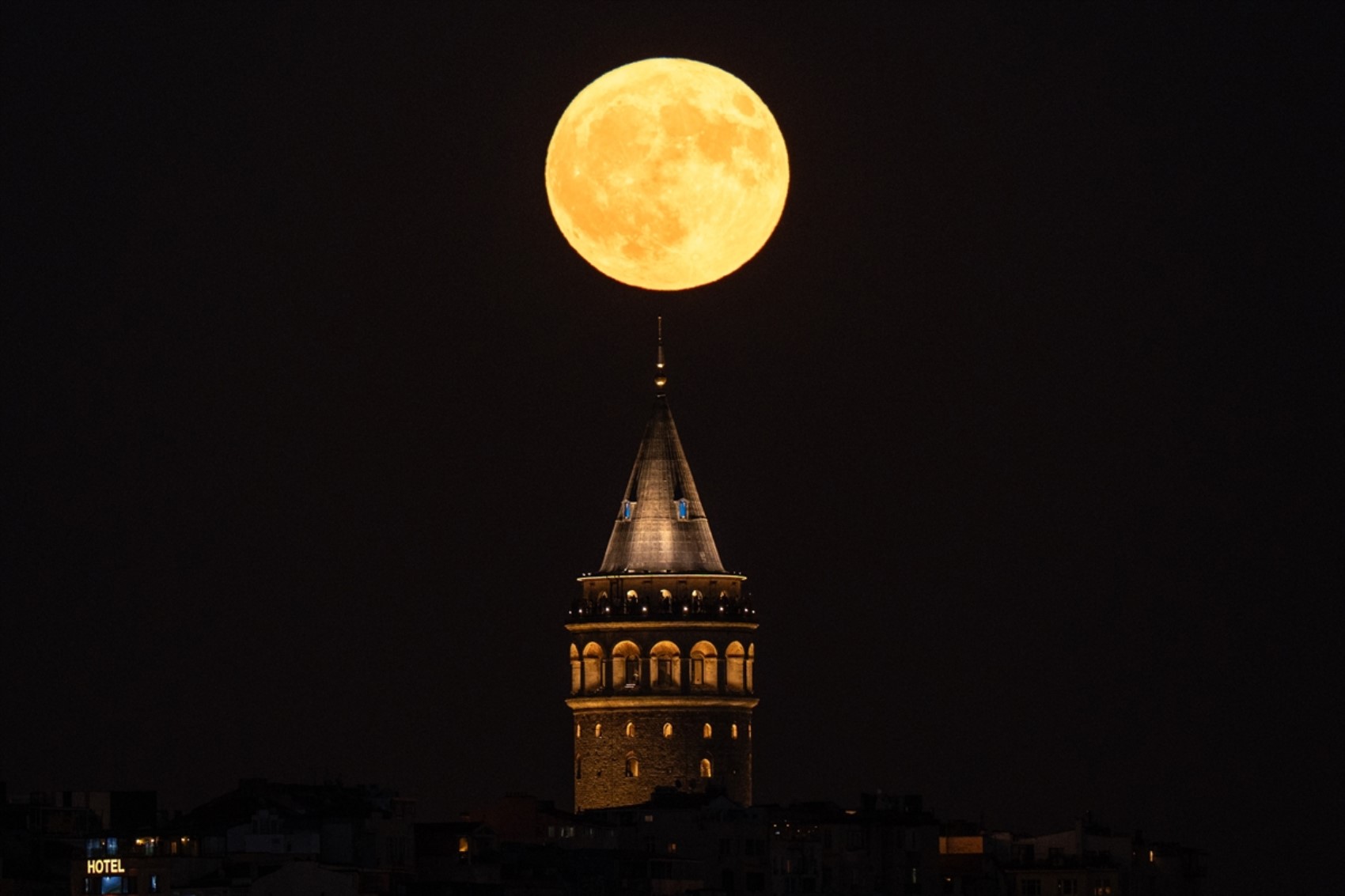 Türkiye'den Süper Mavi Ay manzaraları