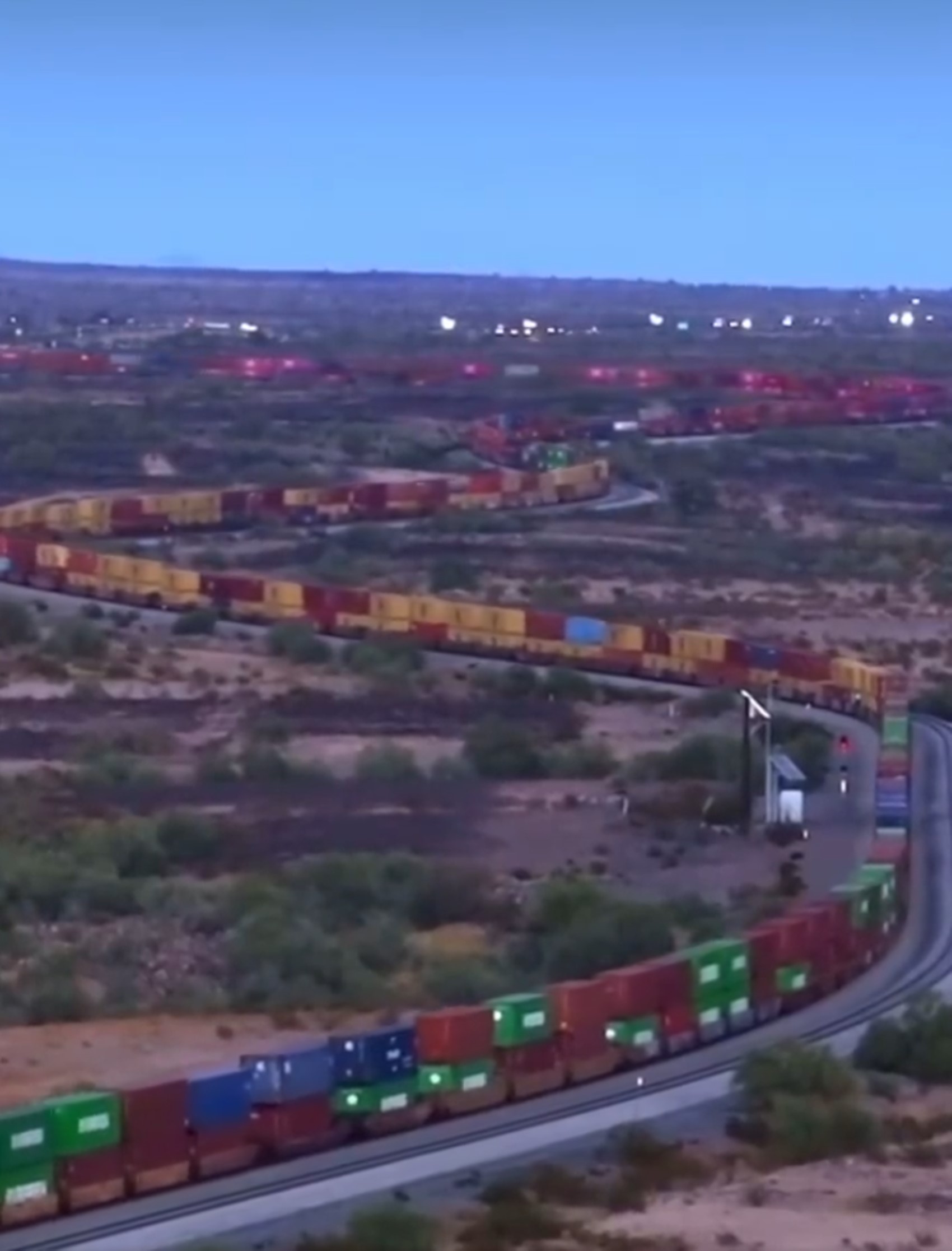 Treni usciti dalle fiabe: gli scatti più interessanti da diverse parti del mondo