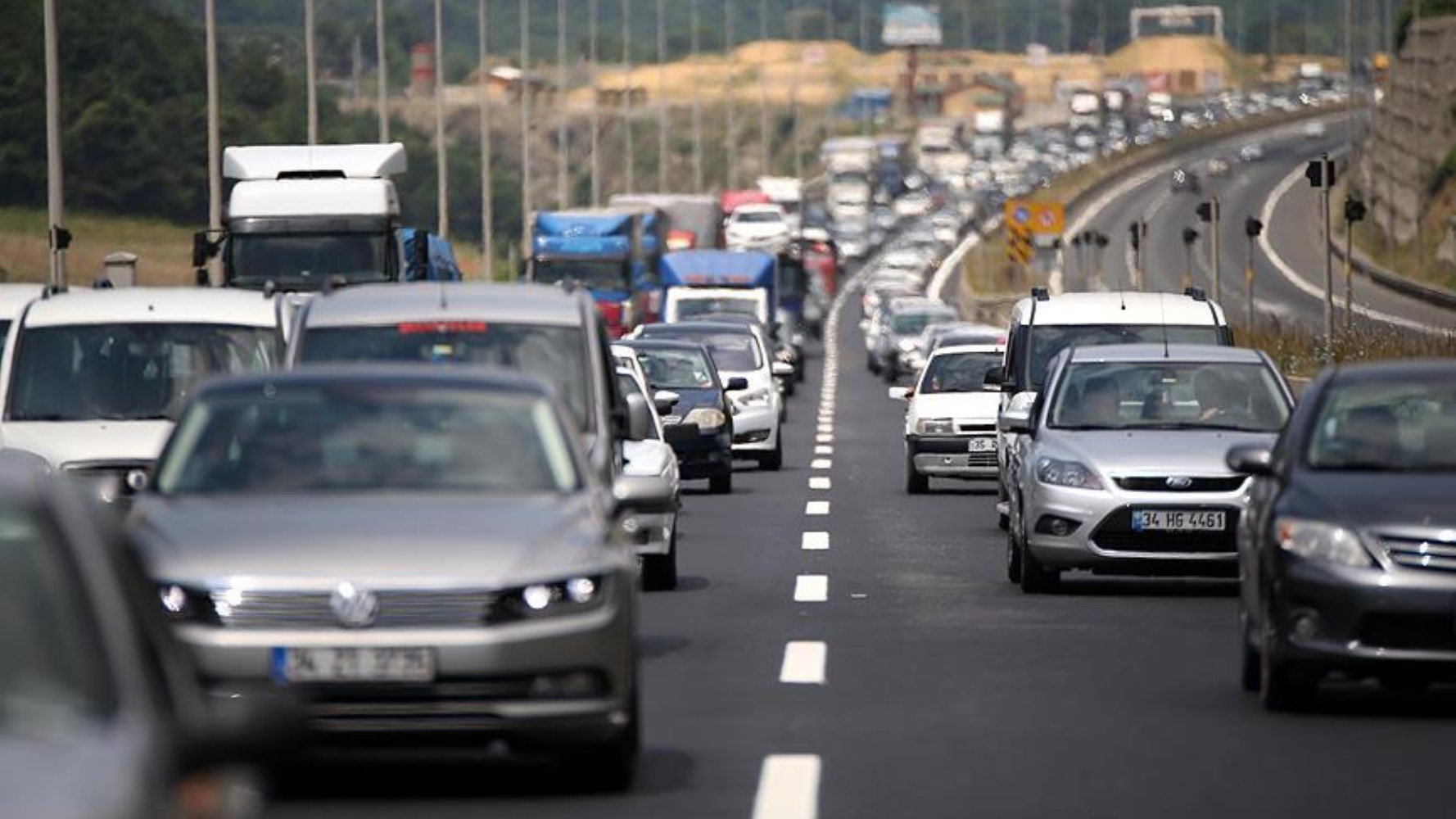 Milyonlarca araç sahibinin dikkatine: Bunu yaptırmayan trafiğe çıkamayacak