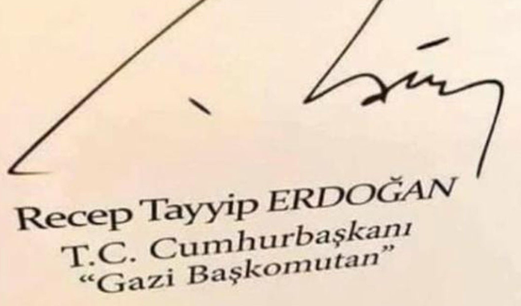 Erdoğan’ın imzasına ‘Gazi Başkomutan’ unvanı eklendi mi? DMM’den açıklama