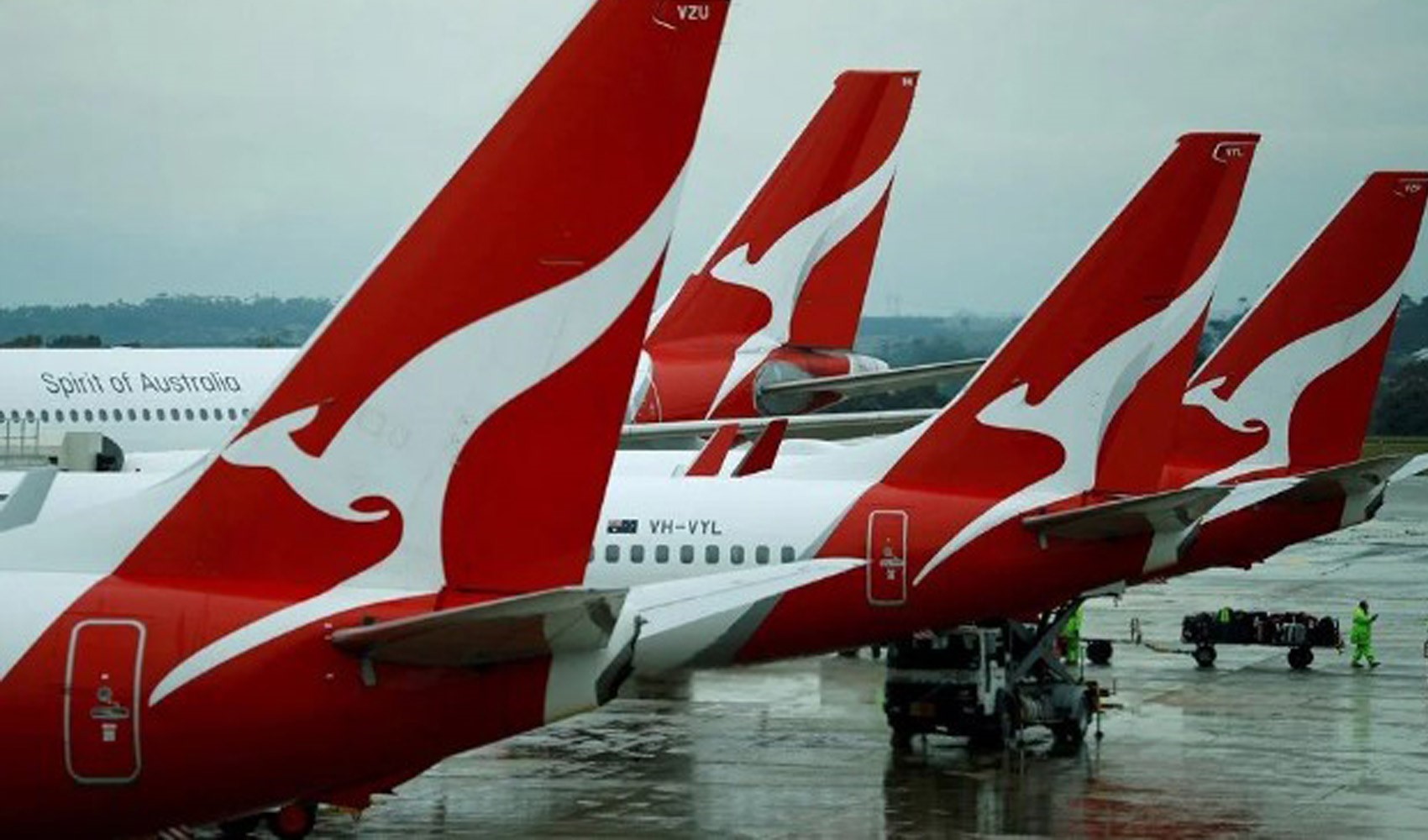 Avustralya'nın Qantas Hava Yolları, indirimle sattığı 'first class' biletlerini iptal edecek