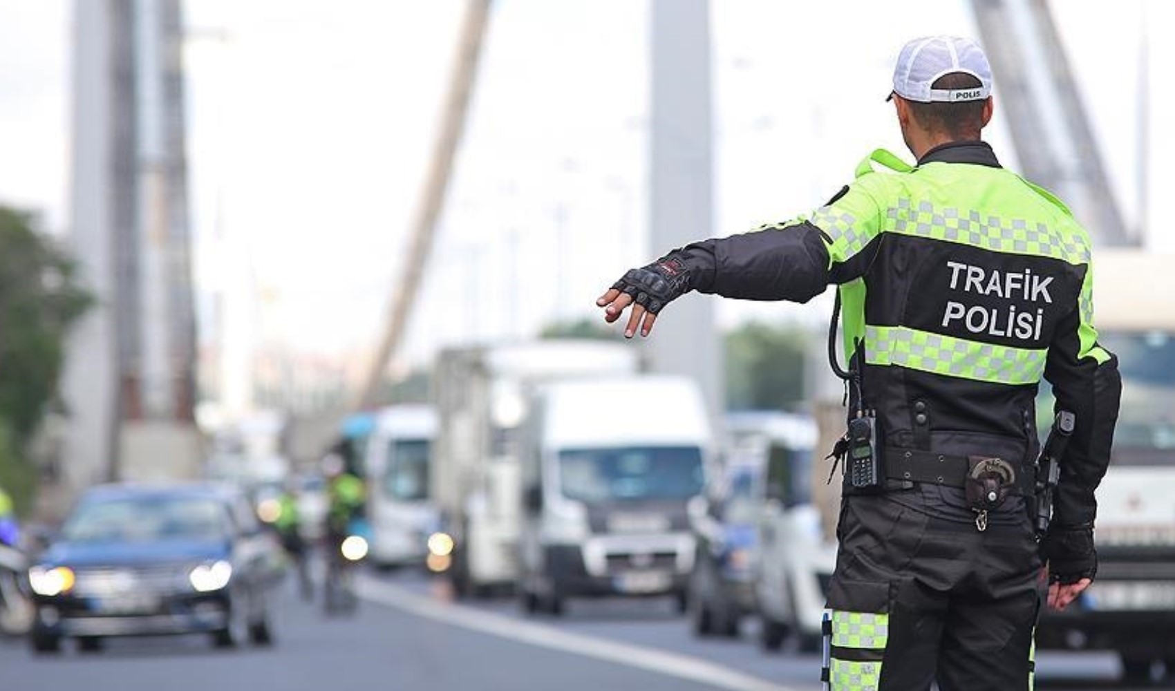 Emniyeti duyurdu: 30 Ağustos nedeniyle kapatılacak yollar belli oldu