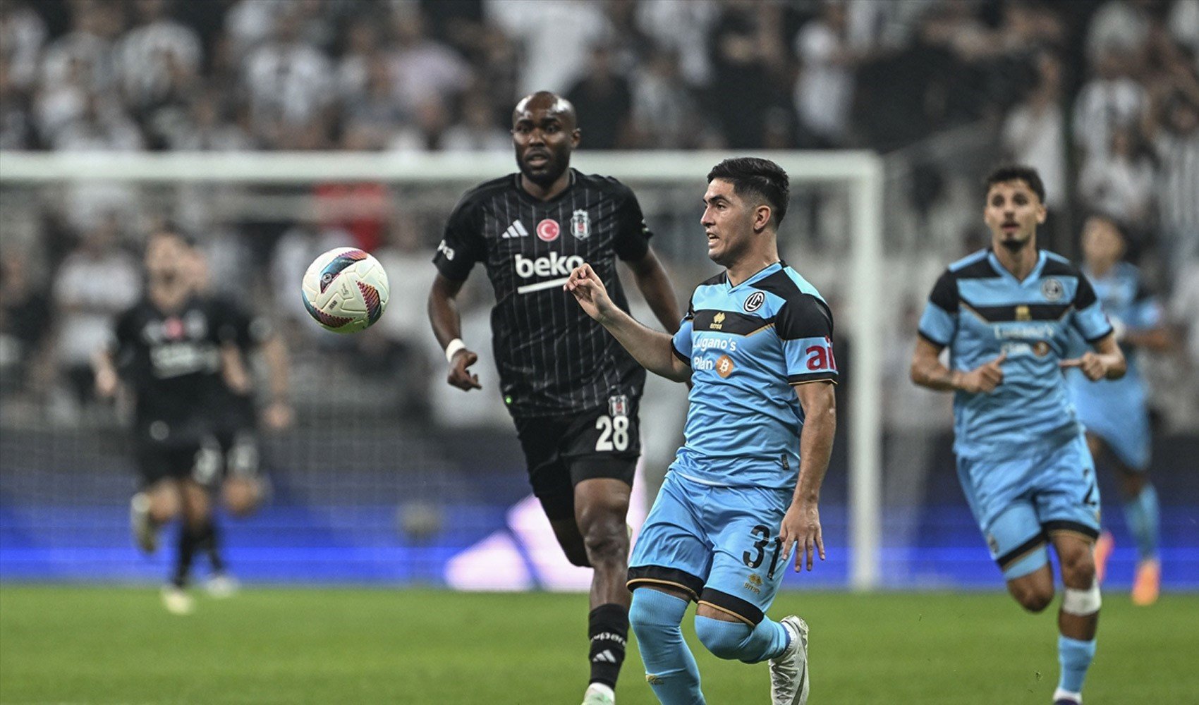 Beşiktaş'tan Lugano'ya 5 gollü tarife: Dolmabahçe'de gol yağmuru