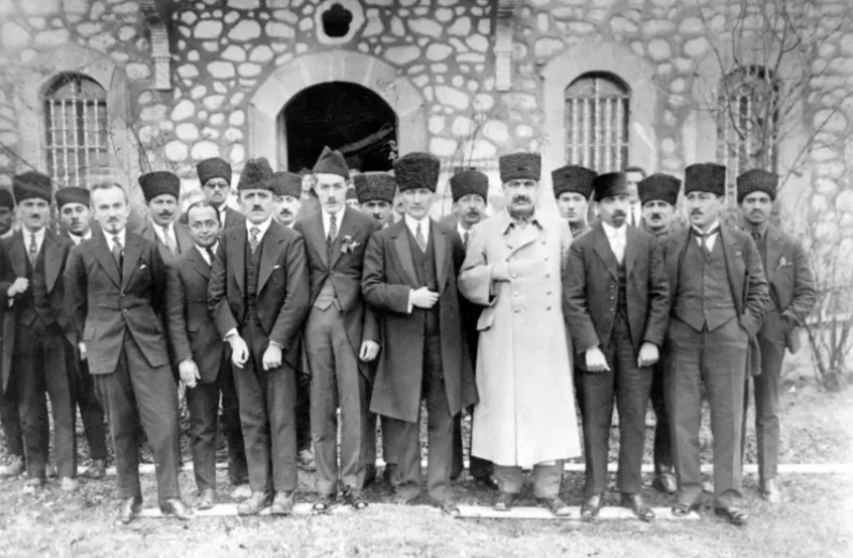 Atatürk’ün Kocatepe fotoğrafı: Batı Cephesi fotoğrafçısı Yedek Subay Etem Tem‘in hatıraları