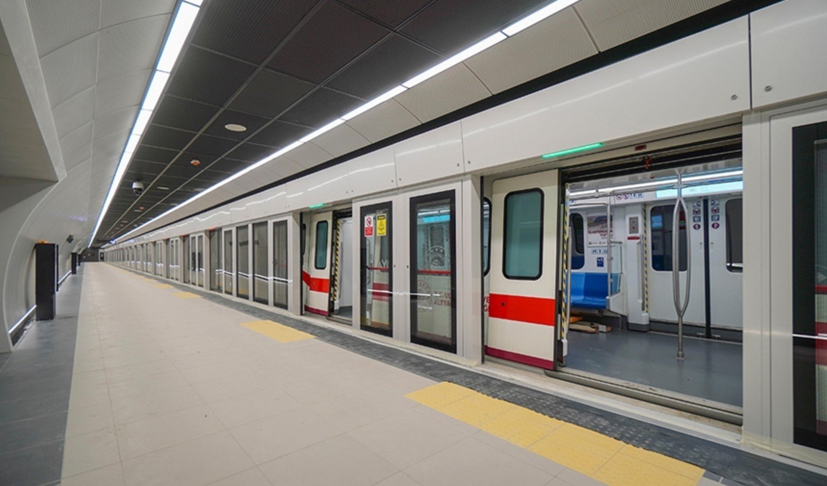 İstanbul'a bir metro istasyonu daha