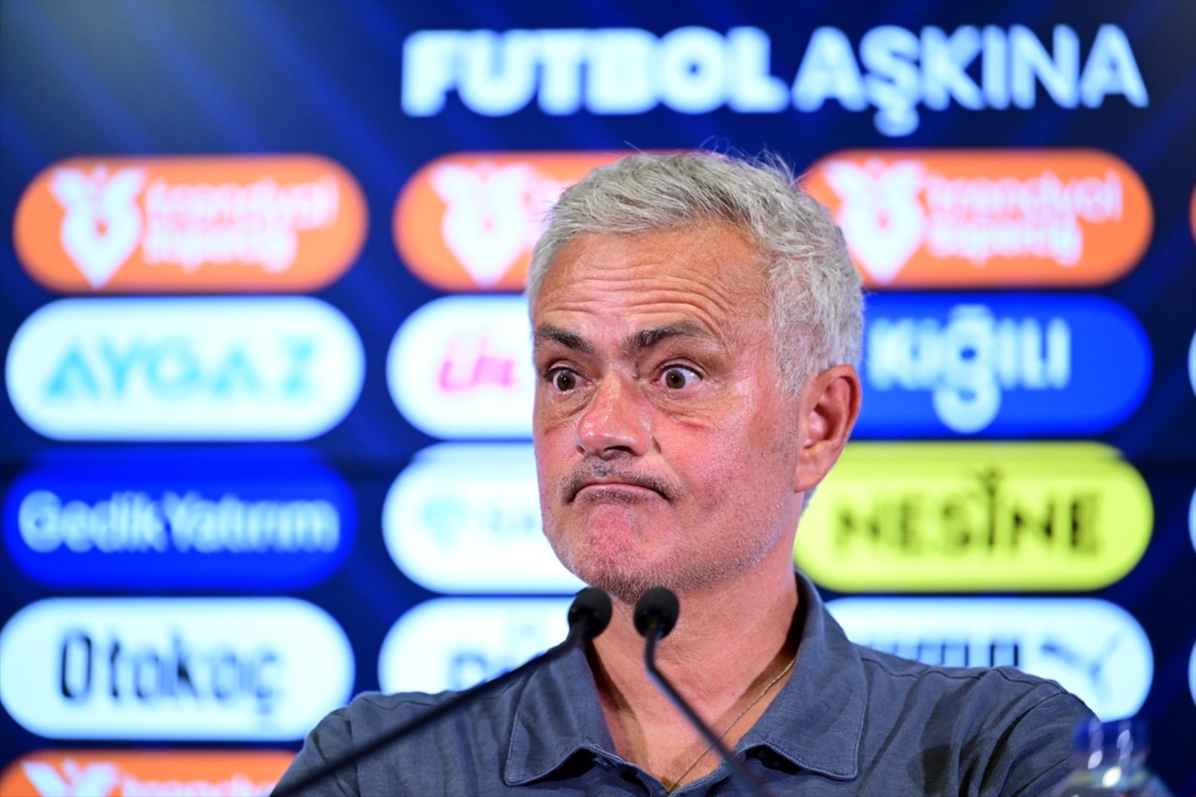 Alanyaspor galibiyeti sonrası Jose Mourinho'dan Galatasaray'a olay gönderme