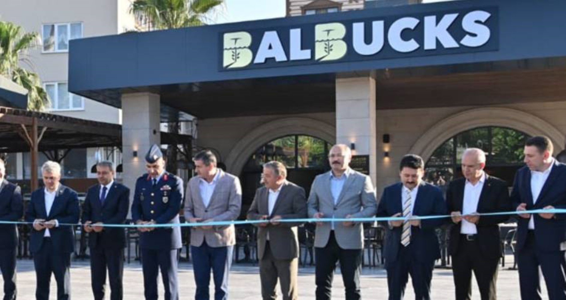 Starbucks açtığı davayı kazandı: Balıkesir'deki o kafenin adı değişiyor