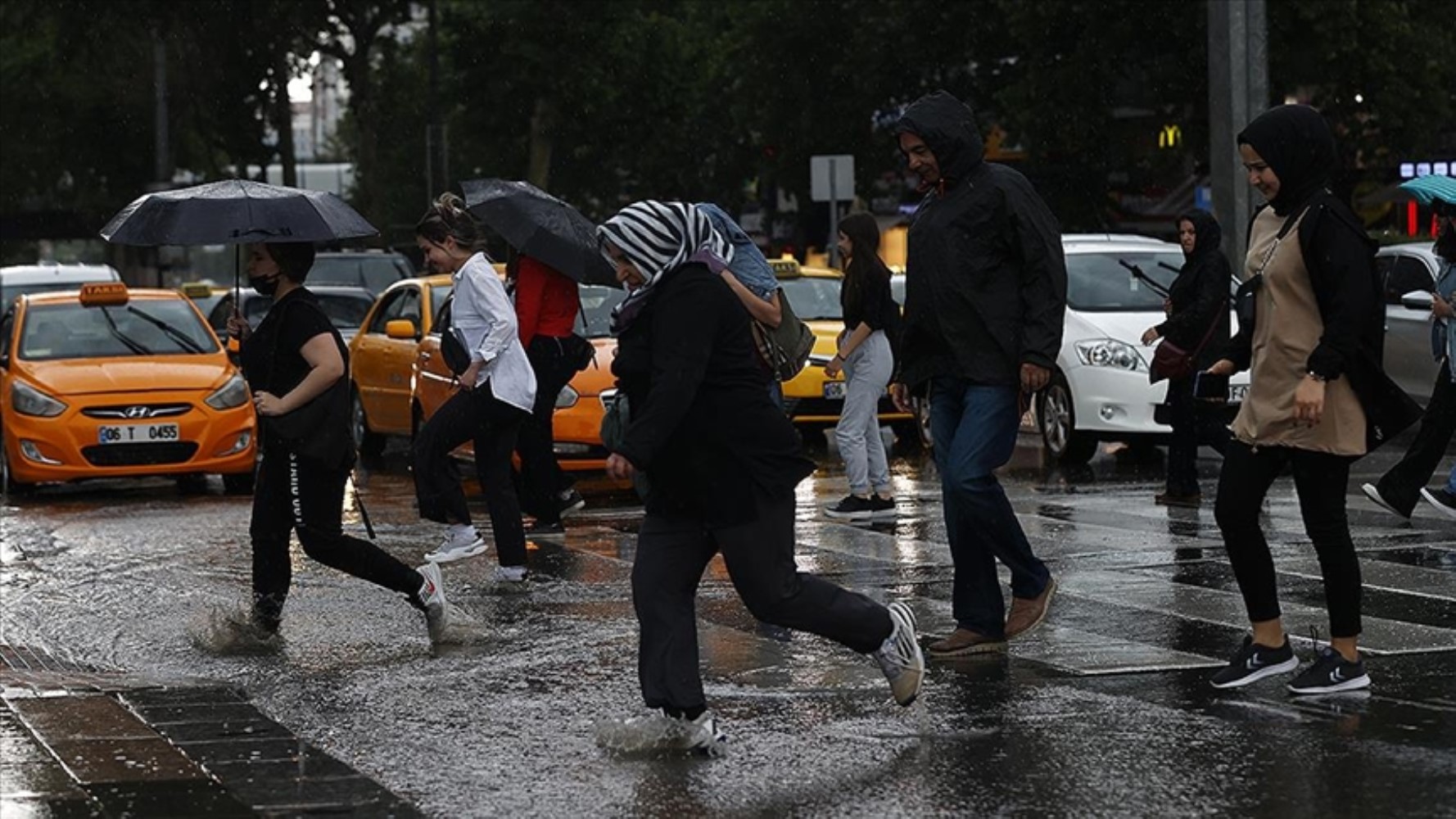 Meteroloji uyardı: Yeni haftada sağanak yağış uyarısı