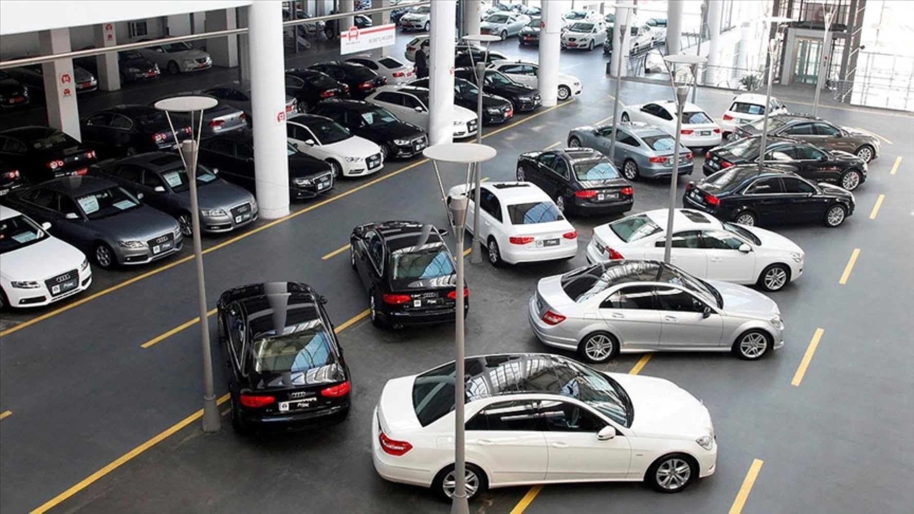 I prezzi delle auto nuove si stabilizzano: svelata l'auto più economica di agosto