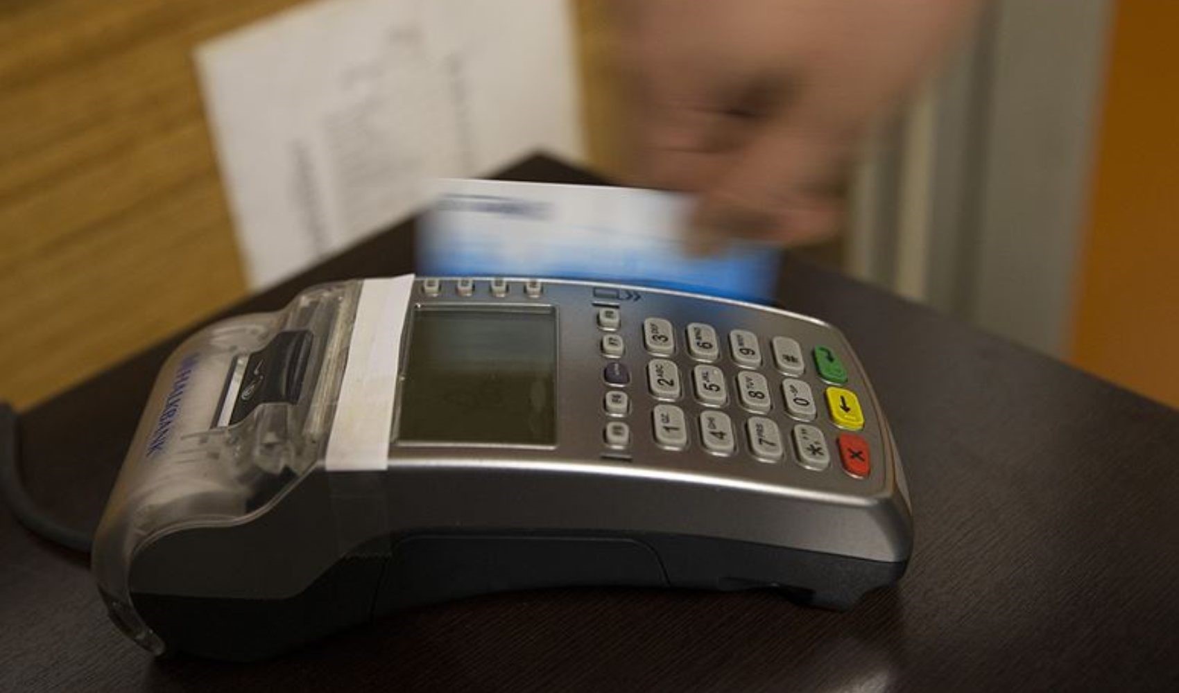 Forte calo nelle spese rateali: una riduzione di 109 miliardi di TL negli ultimi tre mesi