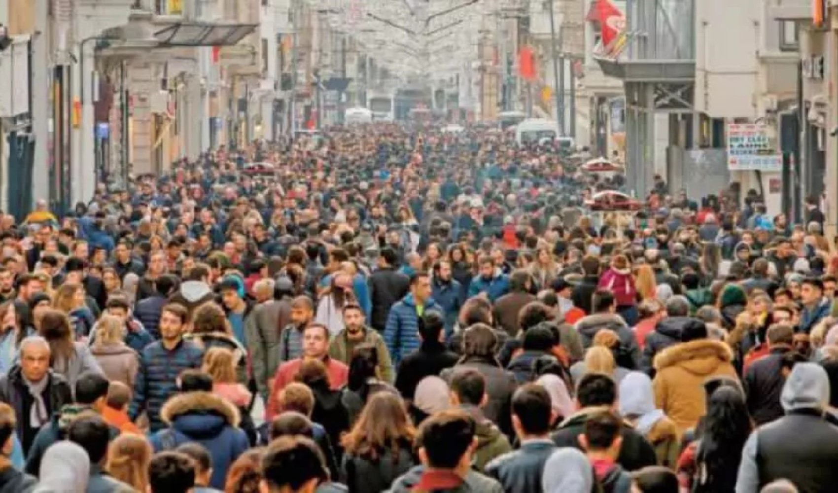 Günün yarısını kaçıranlar için: 10 fotoğrafta gündemi yakalama rehberi