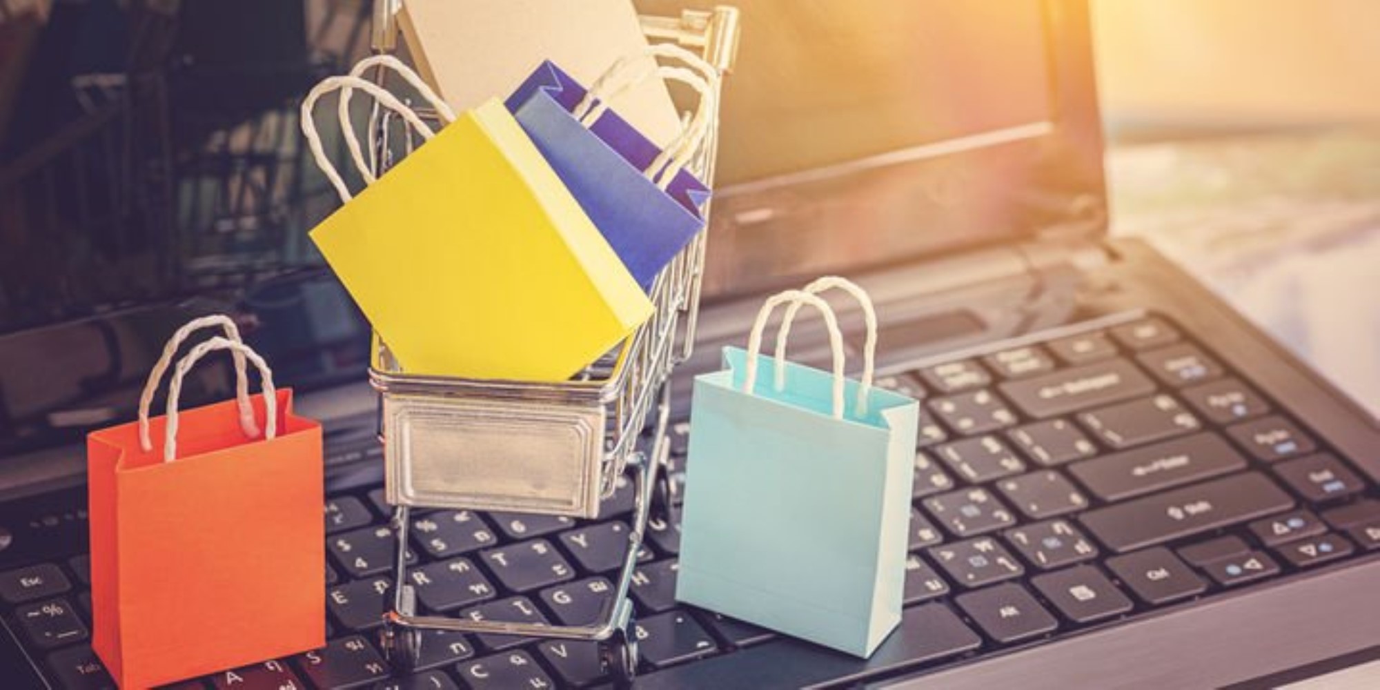 Attenzione agli acquisti online: arrivano multe per chi annulla gli ordini