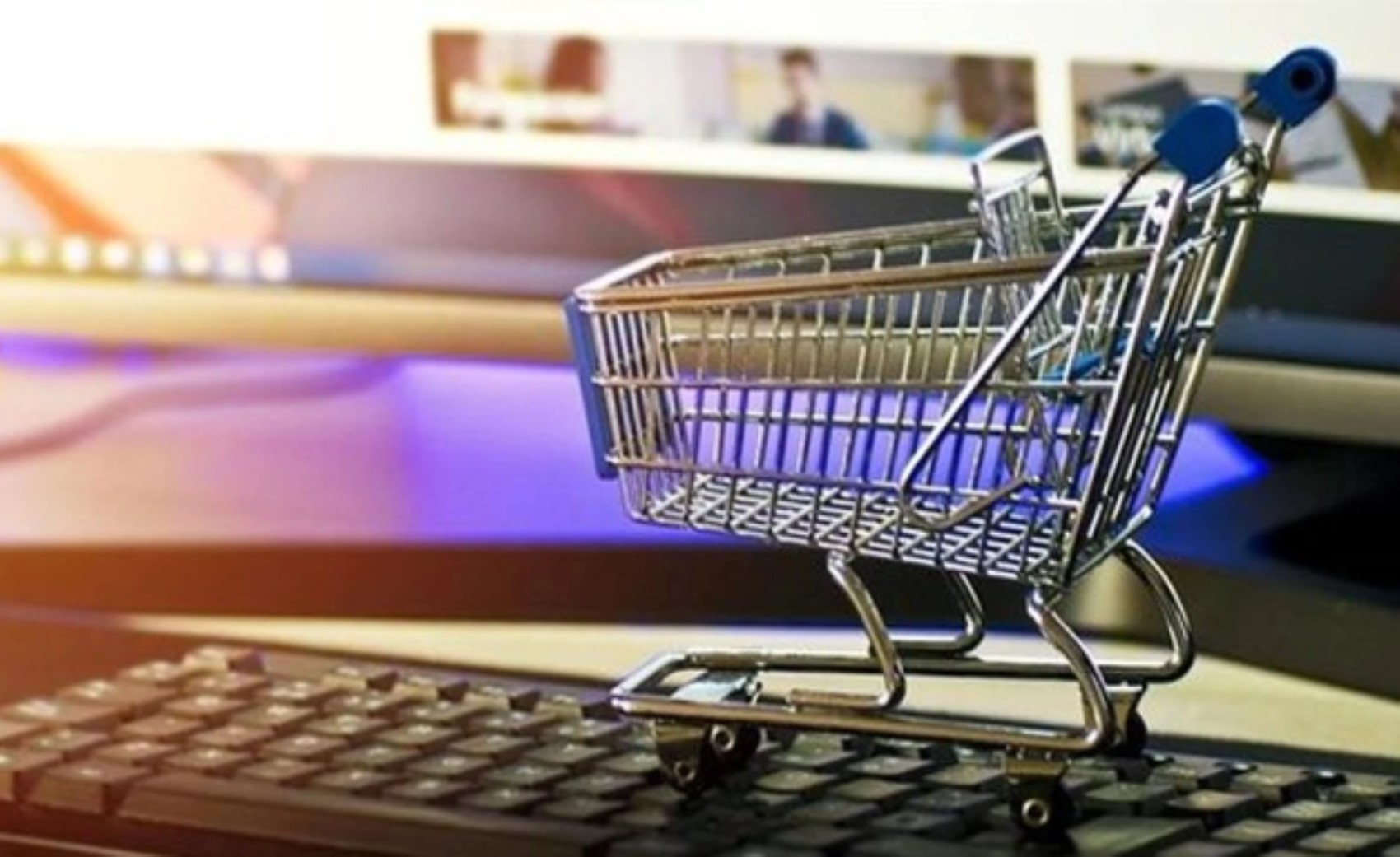 Attenzione agli acquisti online: arrivano multe per chi annulla gli ordini