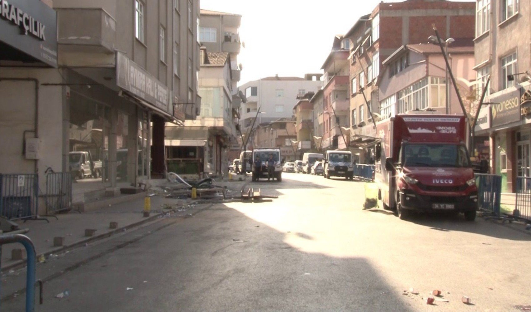 Pendik'te İETT otobüsünün çarptığı apartmanın yıkımına karar verildi