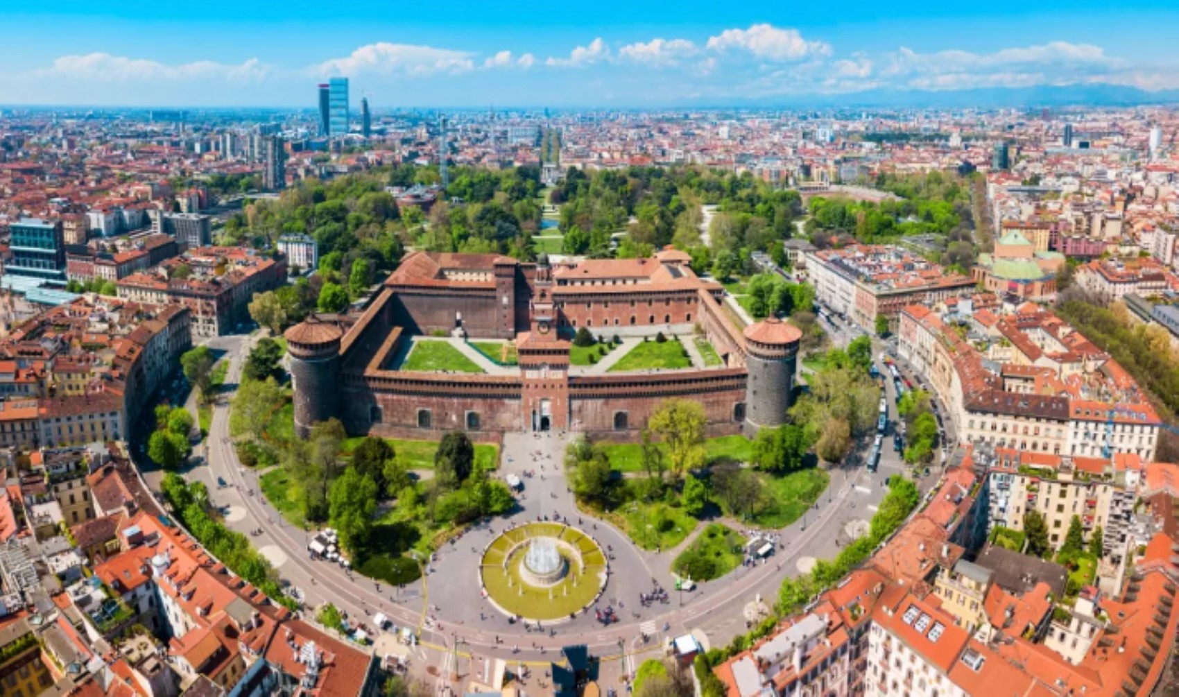 Una guida per chi ama viaggiare da solo: le 10 migliori città