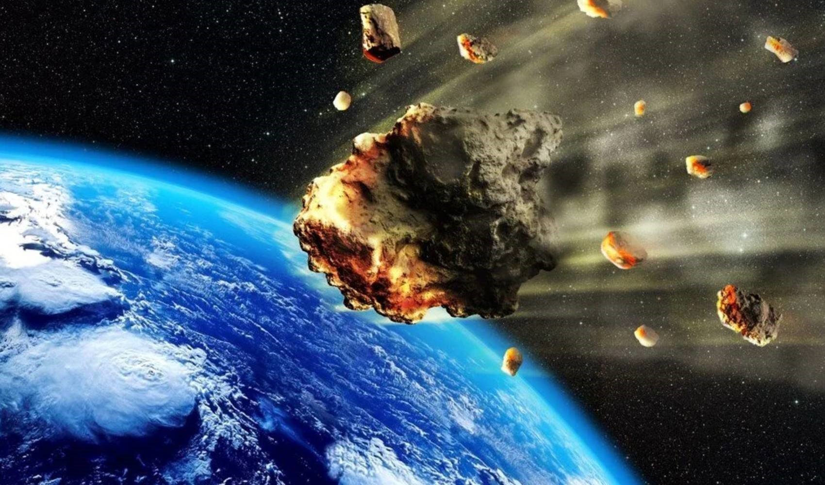 NASA tarih vererek uyardı: Dev asteroit yüksek hızla Dünya'ya yaklaşıyor