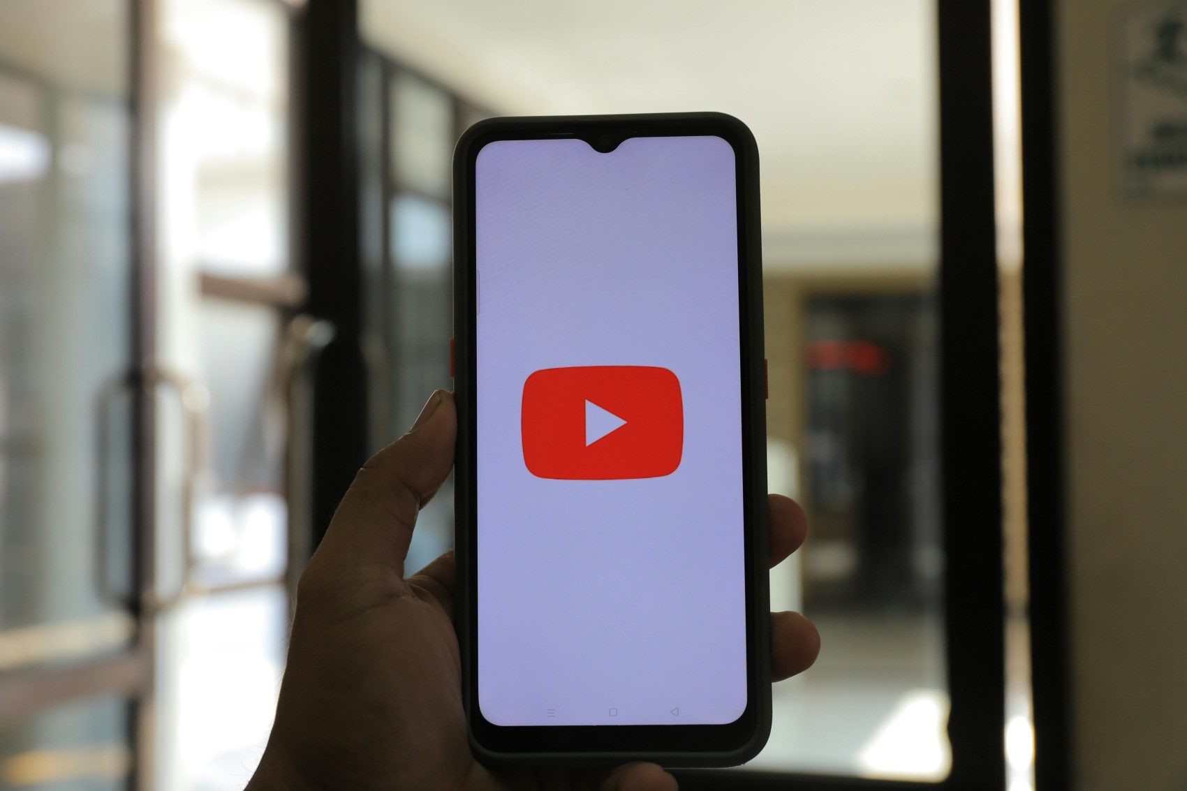 YouTube'da en çok izlenen 10 Türk gazeteci belli oldu