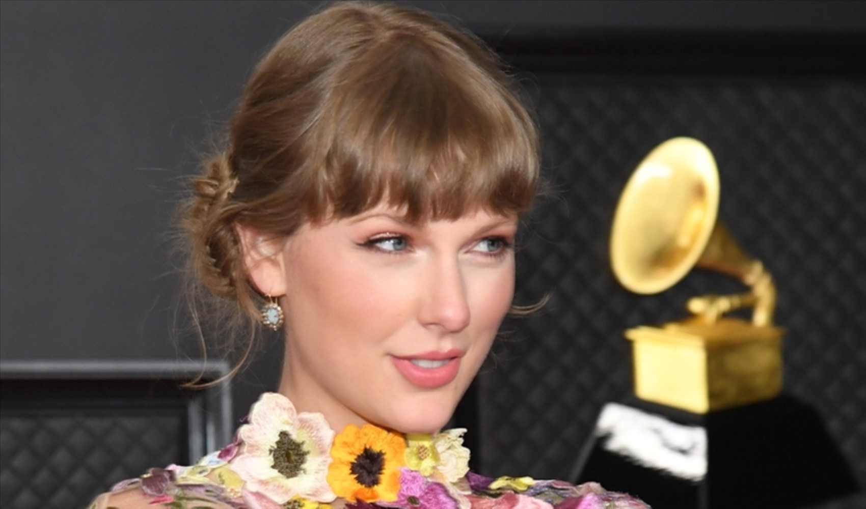 Taylor Swift MTV Ödül Töreni'nde rekor kırdı: Pop yıldızı kaç ödül kazandı?