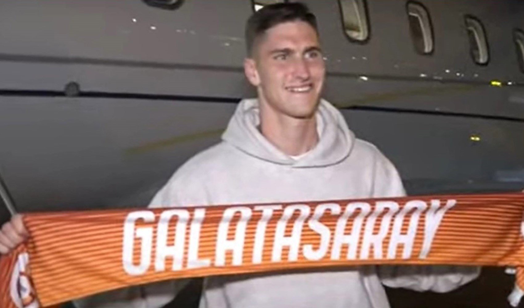 Galatasaray'ın kadrosuna kattığı Sallai İstanbul'da