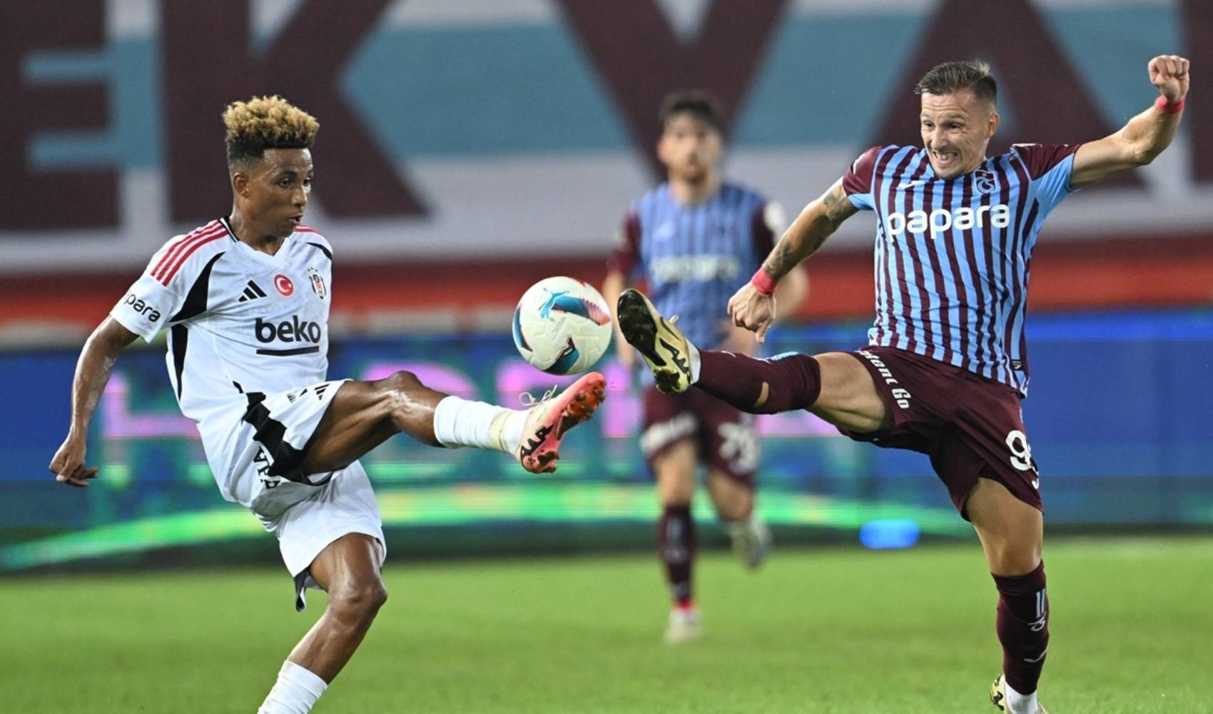 Il Beşiktaş subisce il primo stop in campionato a Trabzon