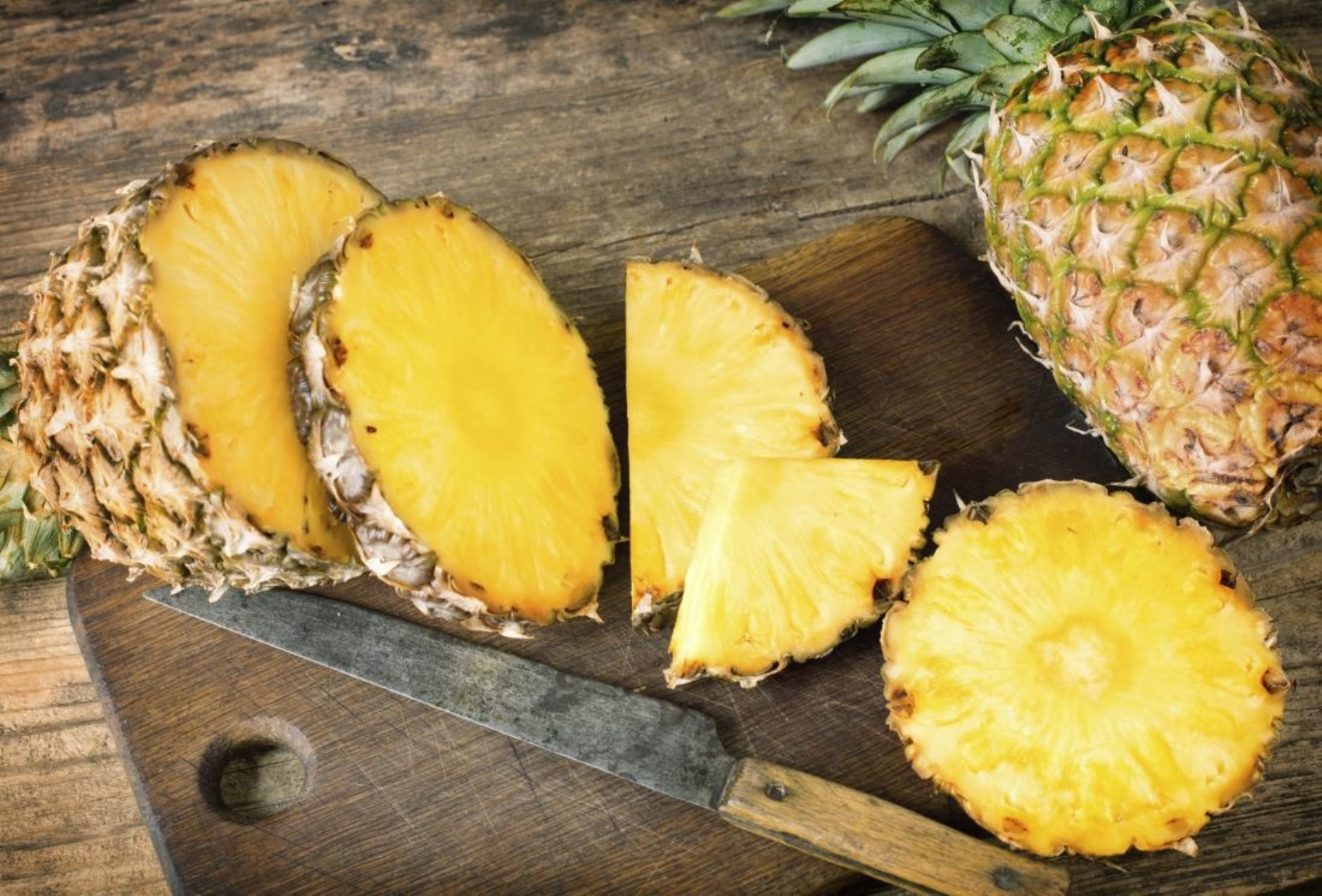 Basta spendere una fortuna in cosmetici: 7 alimenti miracolosi che migliorano la pelle