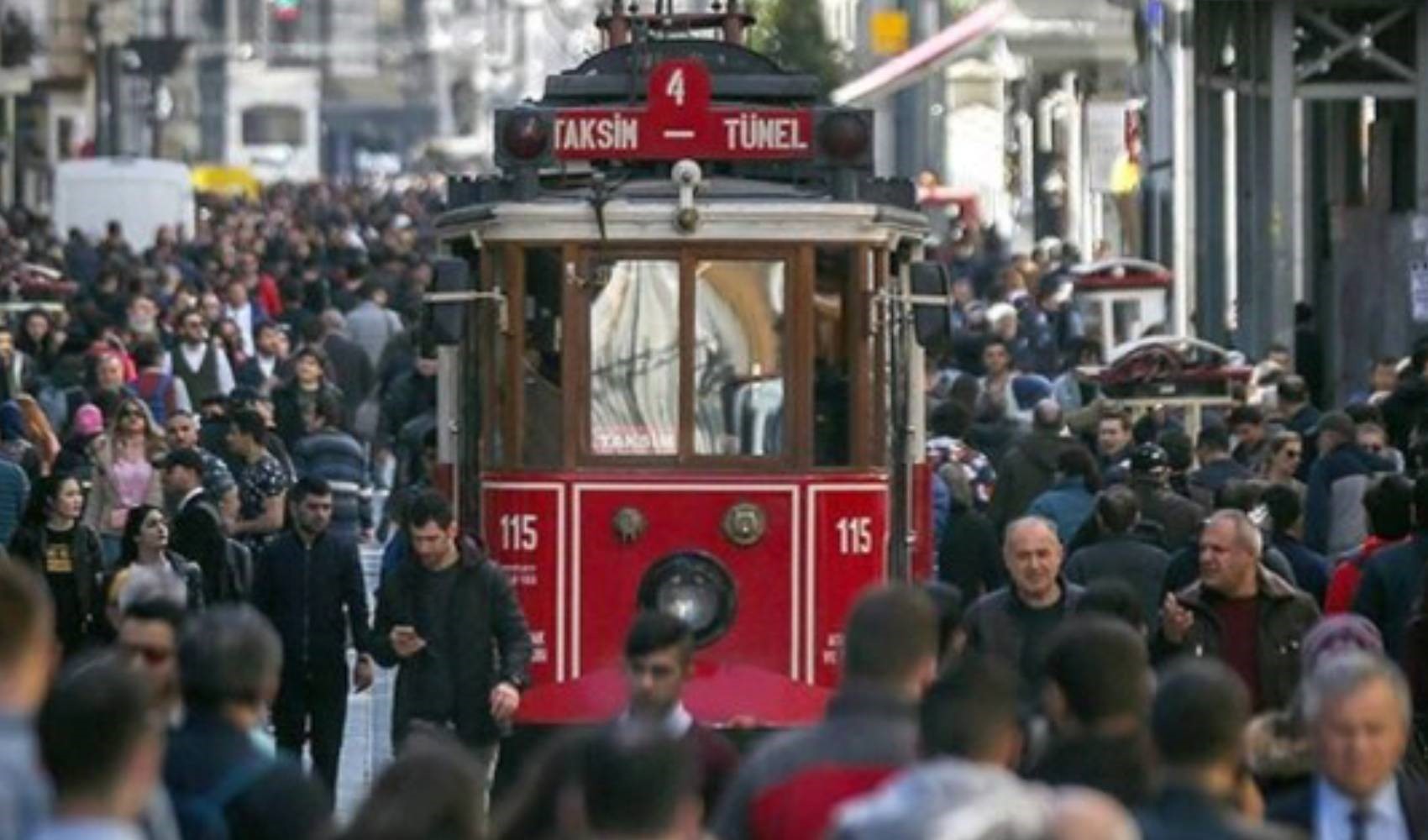 TÜİK Türkiye'de beklenen yaşam süresini açıkladı