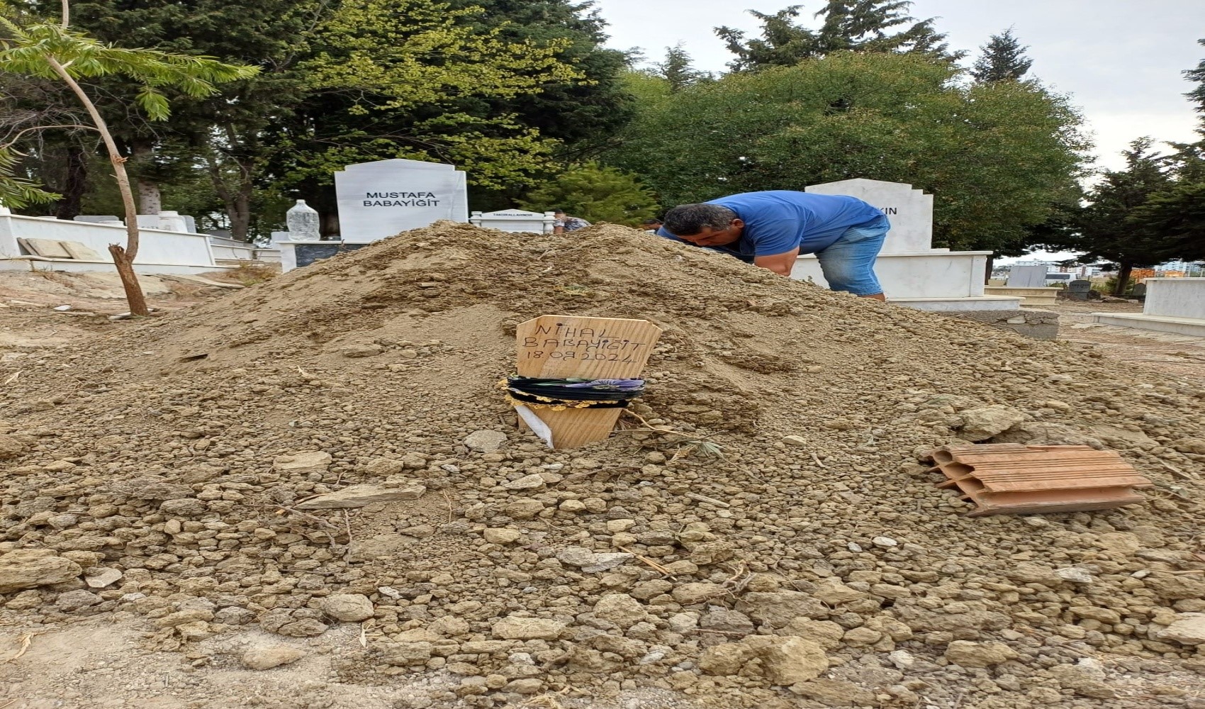 I resti di Nihal, vittima di omicidio, sepolti dopo 4 mesi