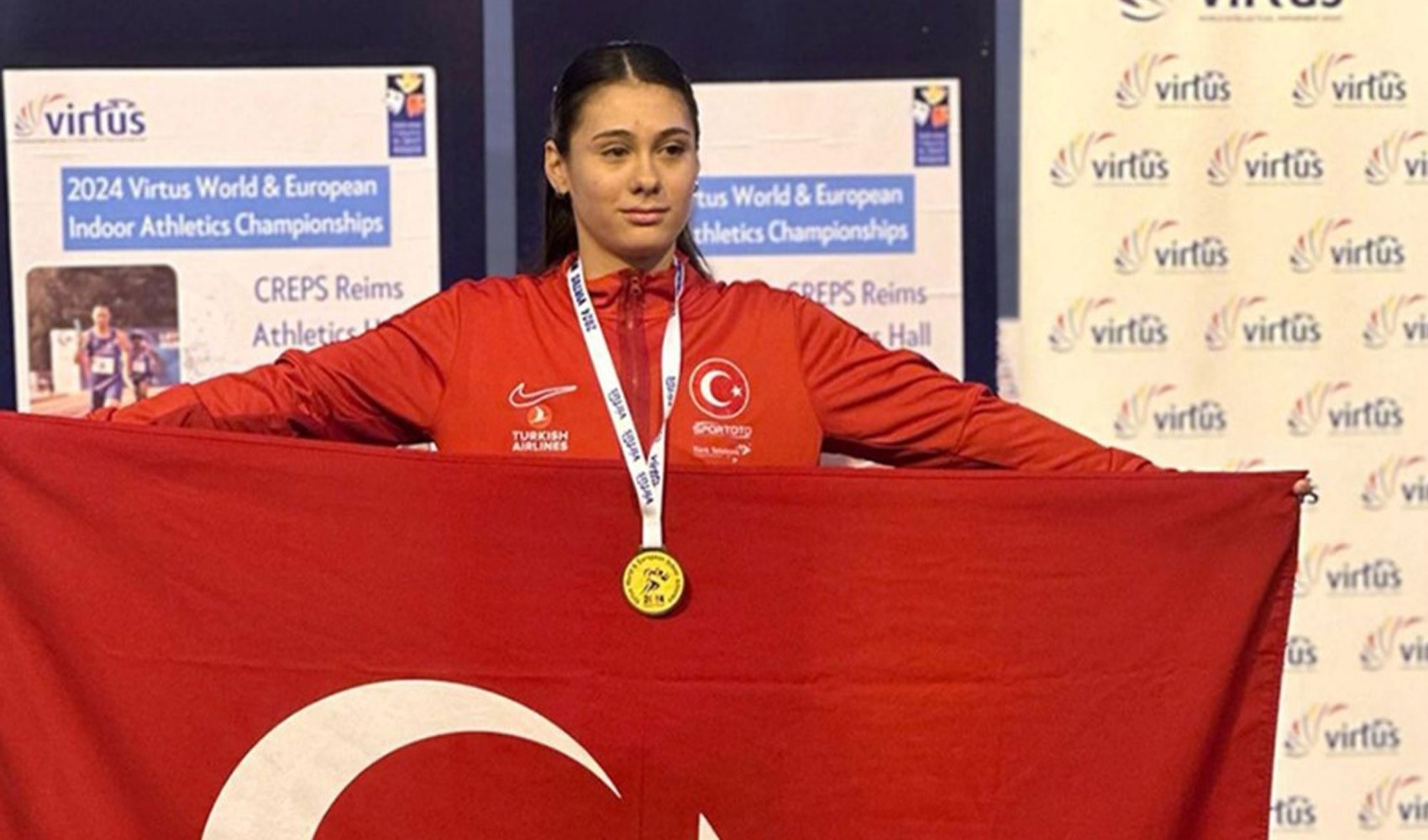 Milli para atlet Aysel Önder'den dünya rekoru