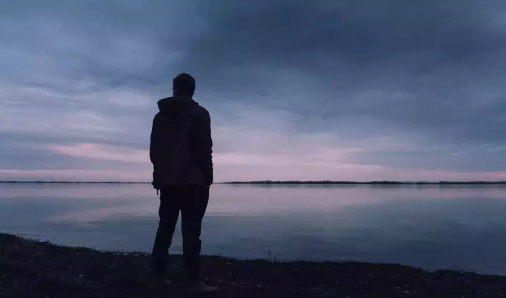 La solitudine potrebbe non essere così negativa come si pensa: non ha un impatto diretto sui problemi di salute