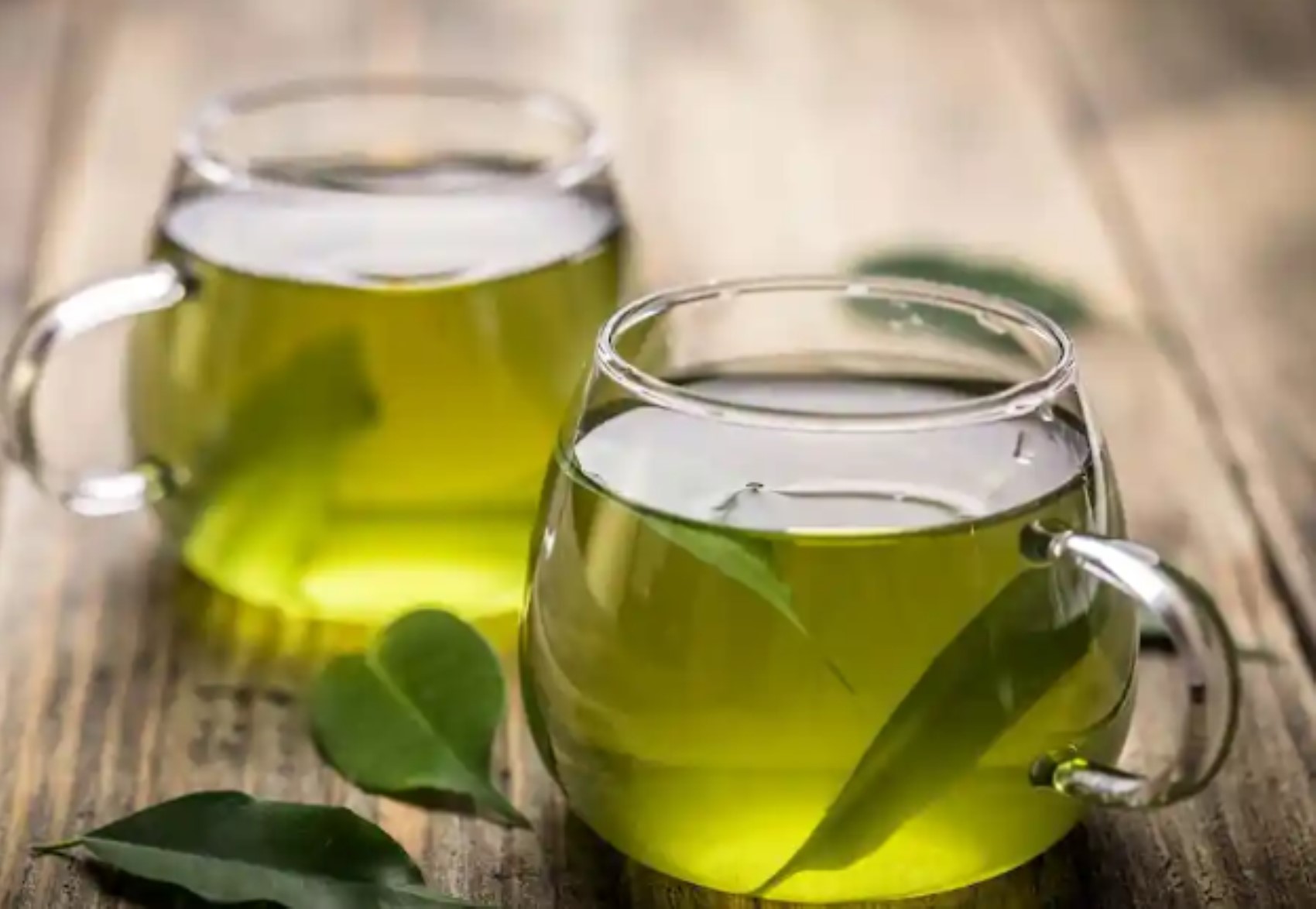 È arrivato l'autunno, attenzione ai cambi di stagione: 10 consigli alimentari per rafforzare le difese immunitarie